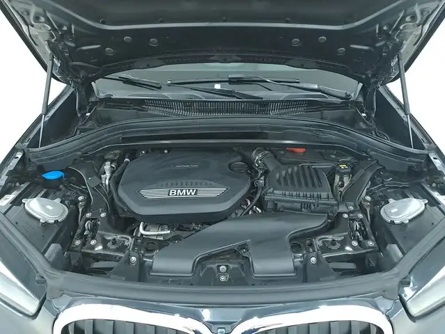 BMW X1 view 13