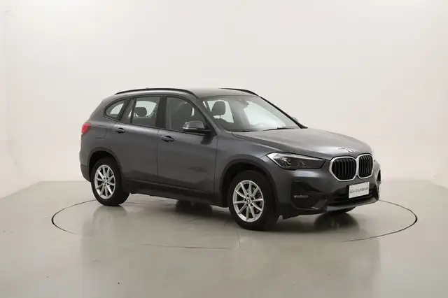 BMW X1 view 7