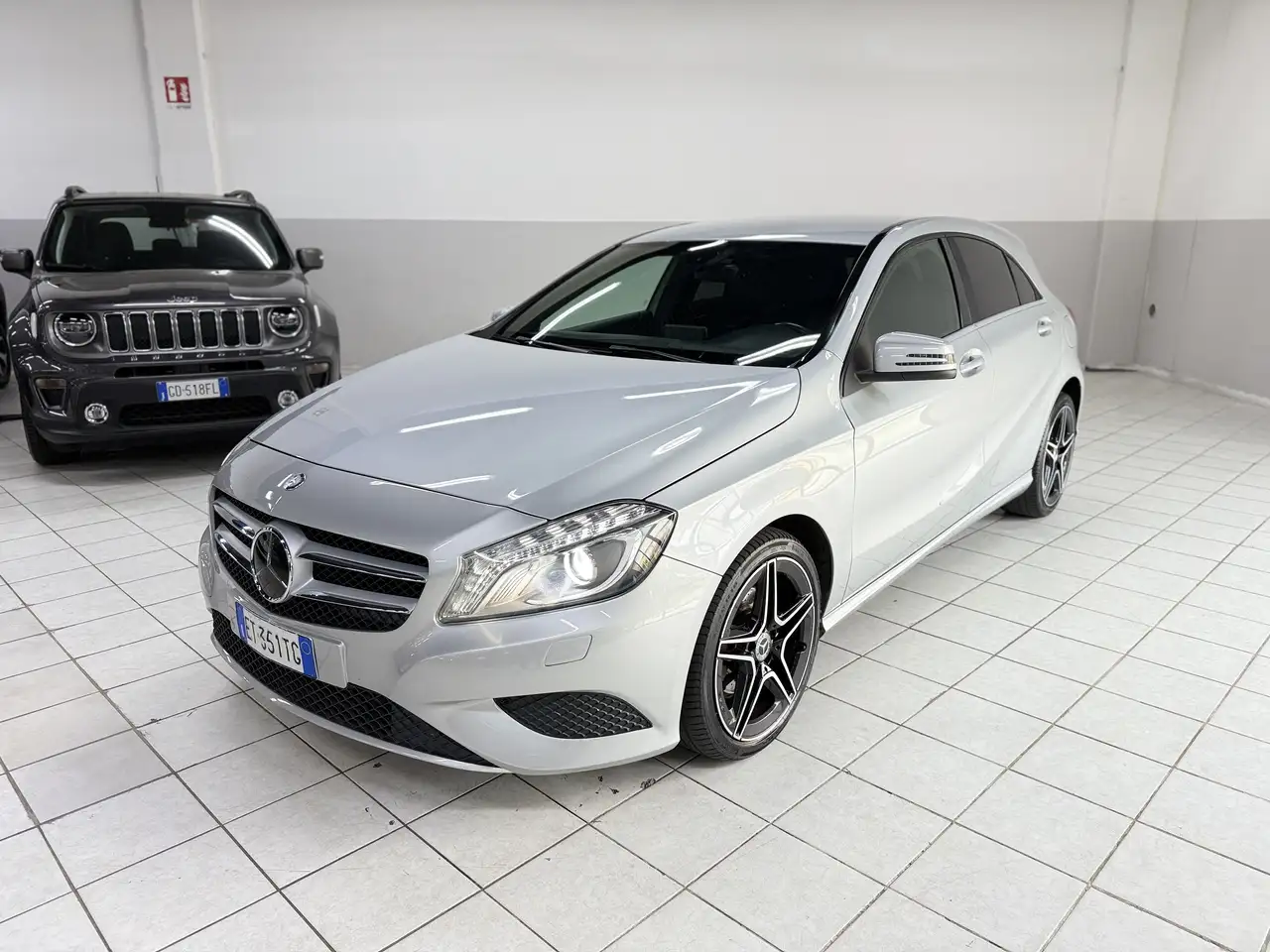 Mercedes-Benz A 200