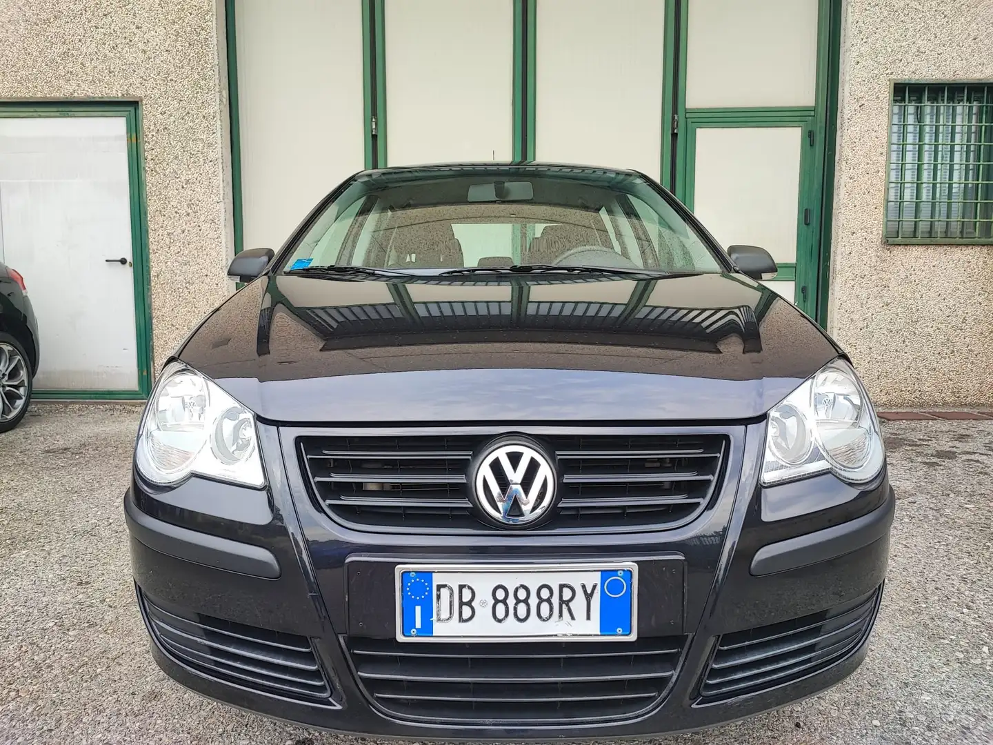 Volkswagen Polo 1.2 BENZINA NEOPATENTATI 5 PORTE POCHI KM 2005 Noir - 2
