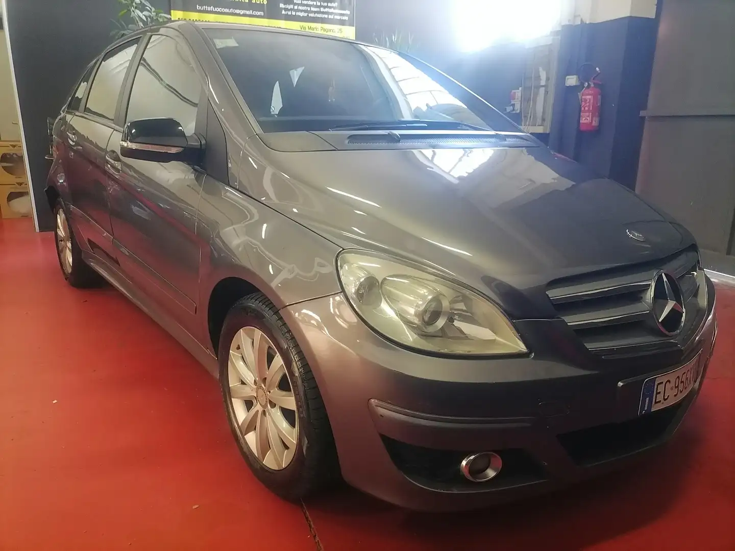 Mercedes-Benz B 180 Classe B - T245 cdi Sport FL Gris - 1