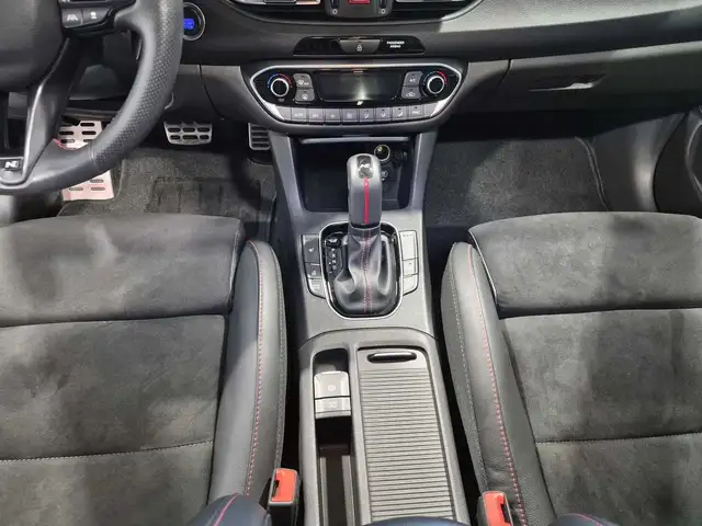 Hyundai i30 view 12