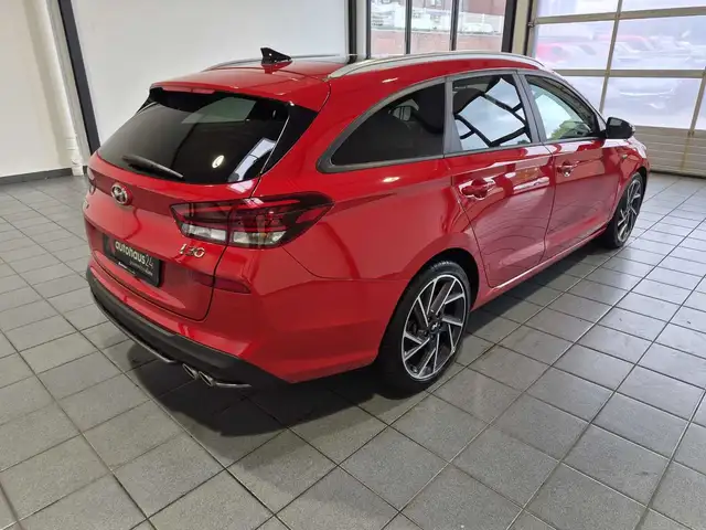 Hyundai i30 view 5