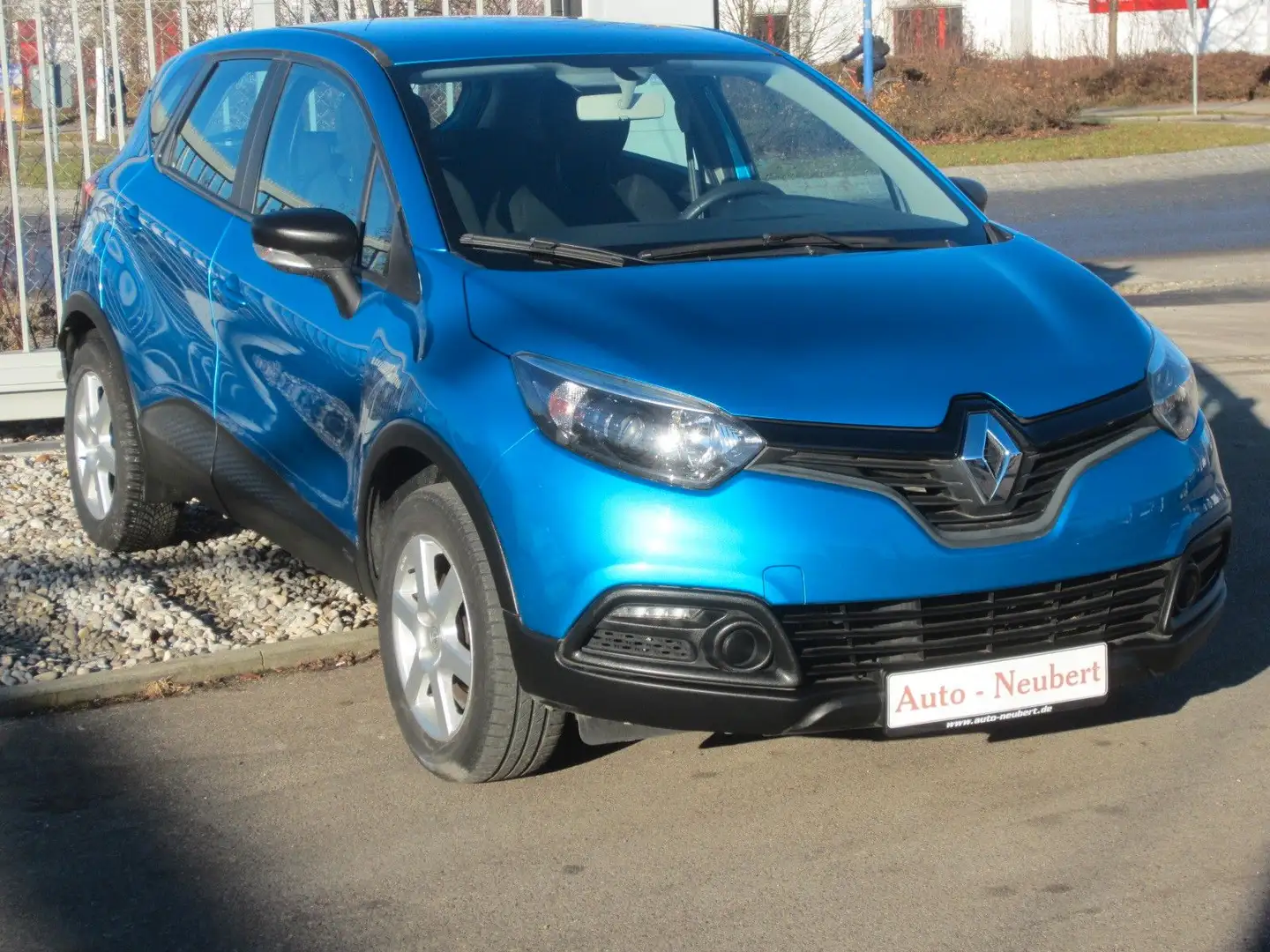 Renault Captur Life Blau - 1