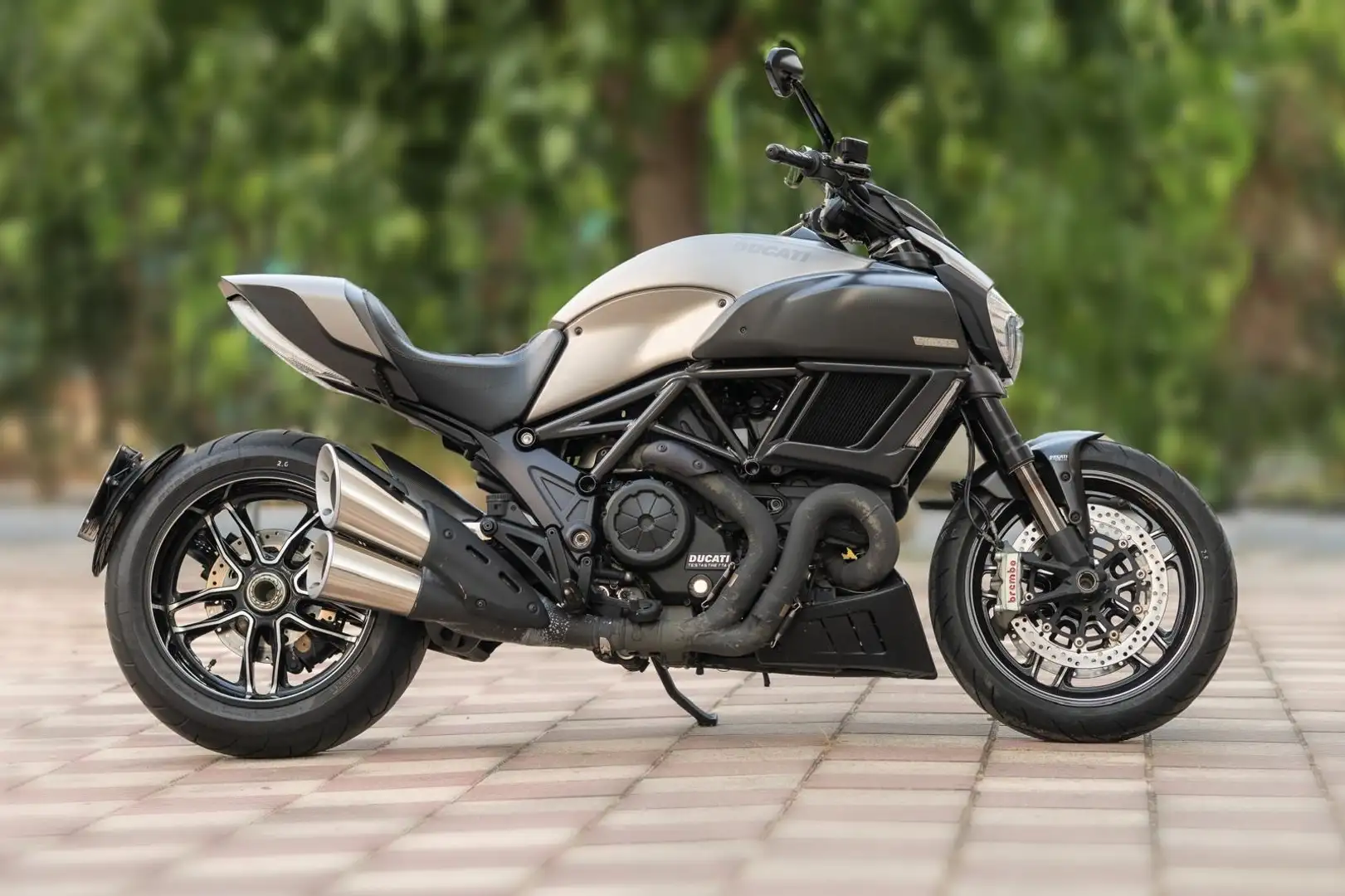 Ducati Diavel Titanium limited - 2