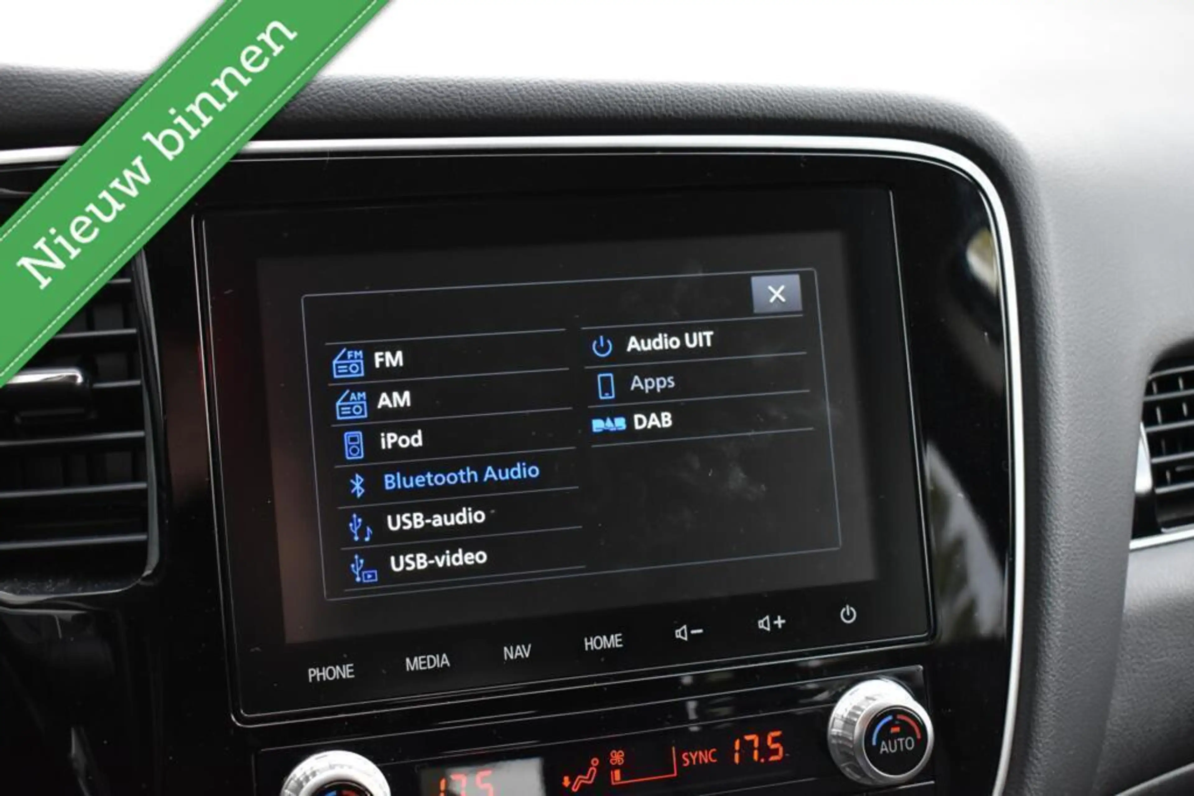 Mitsubishi Outlander 2.4 PHEV Diamand Edition 360º CAMERA/LEDER VOL!/TR — photo 22