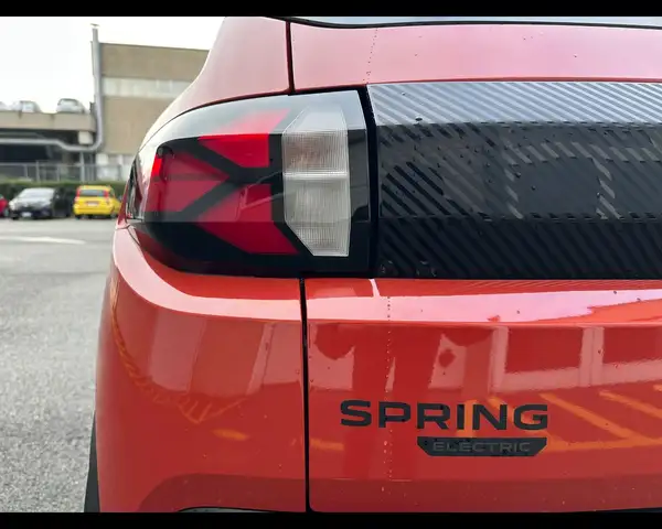 Dacia Spring view 11