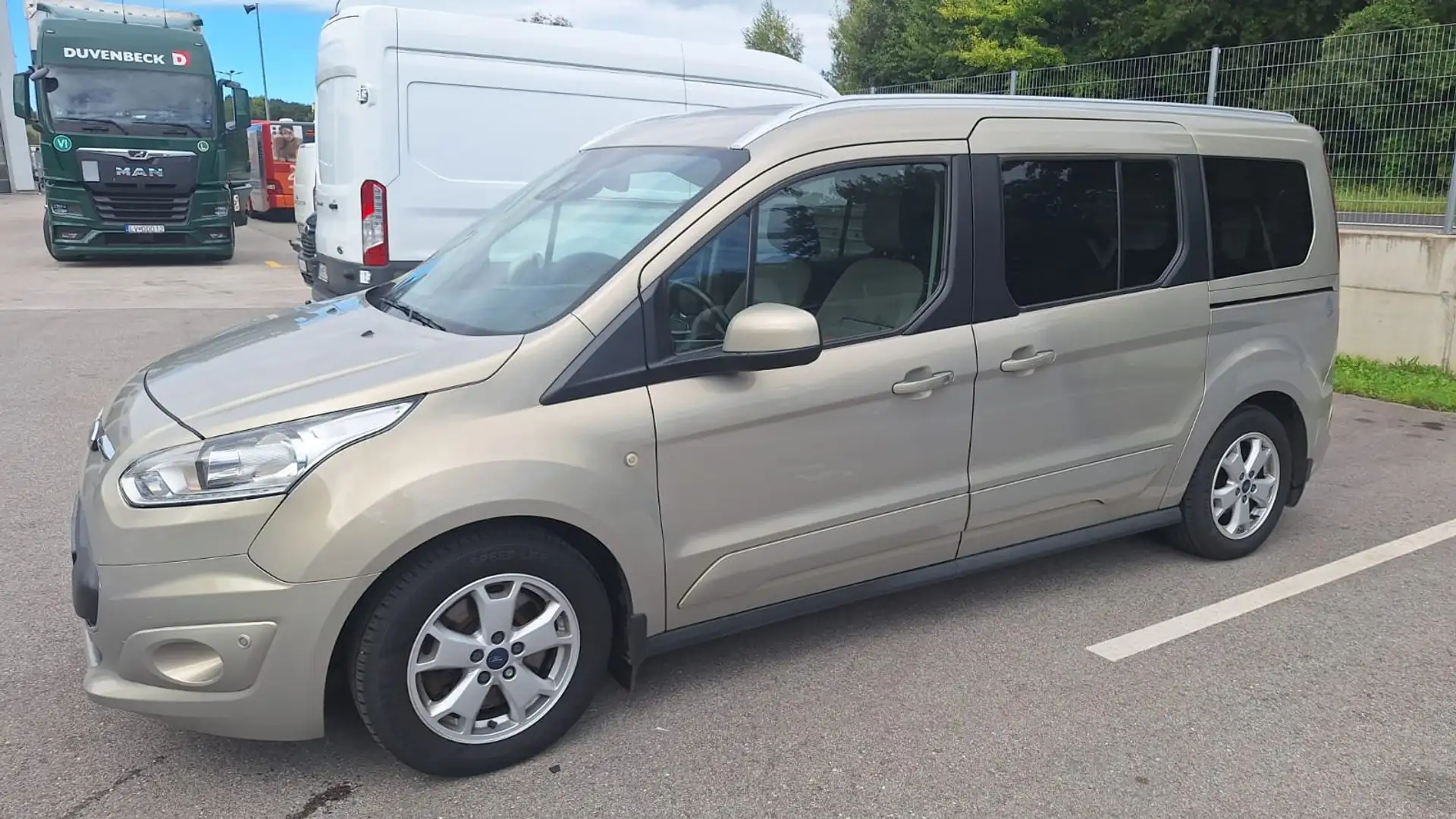 Ford Tourneo Connect Titanium mit Rollstuhlrampe Beige - 1