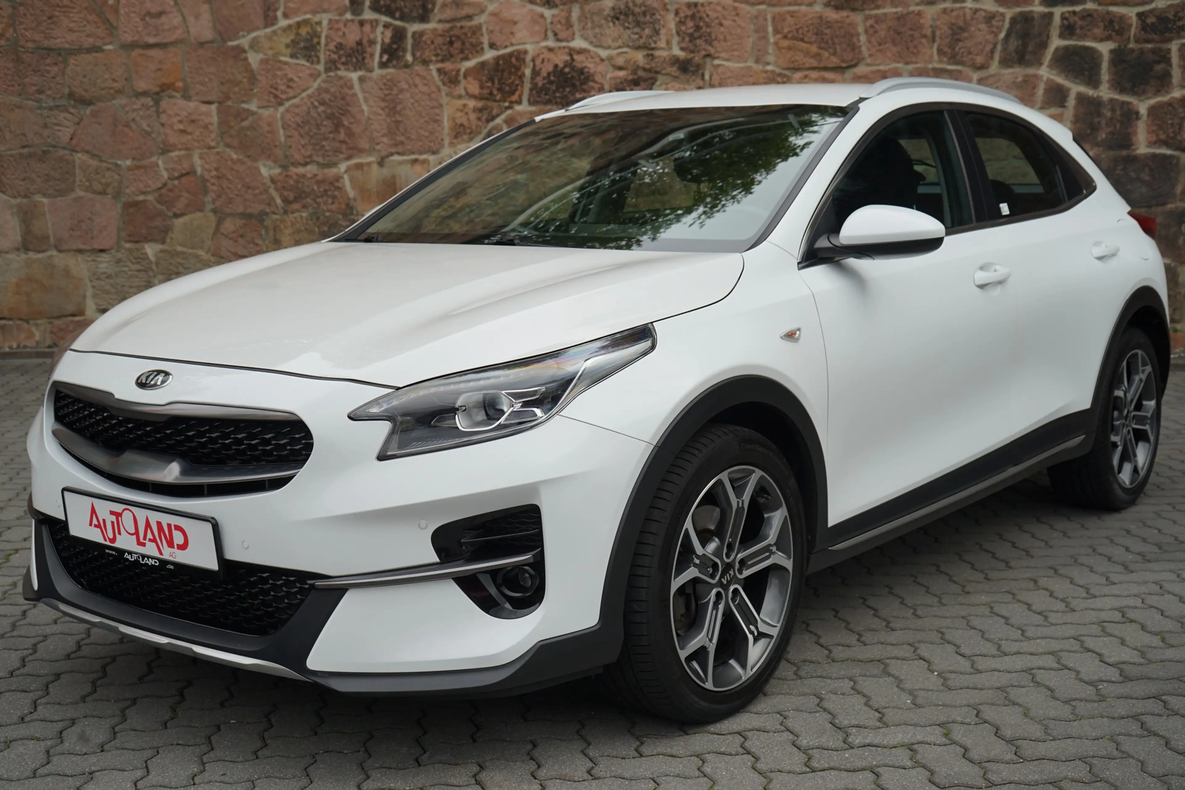 Kia XCeed 1.4 T-GDI Aut. Vision LED Navi Kamera DAB — photo 2