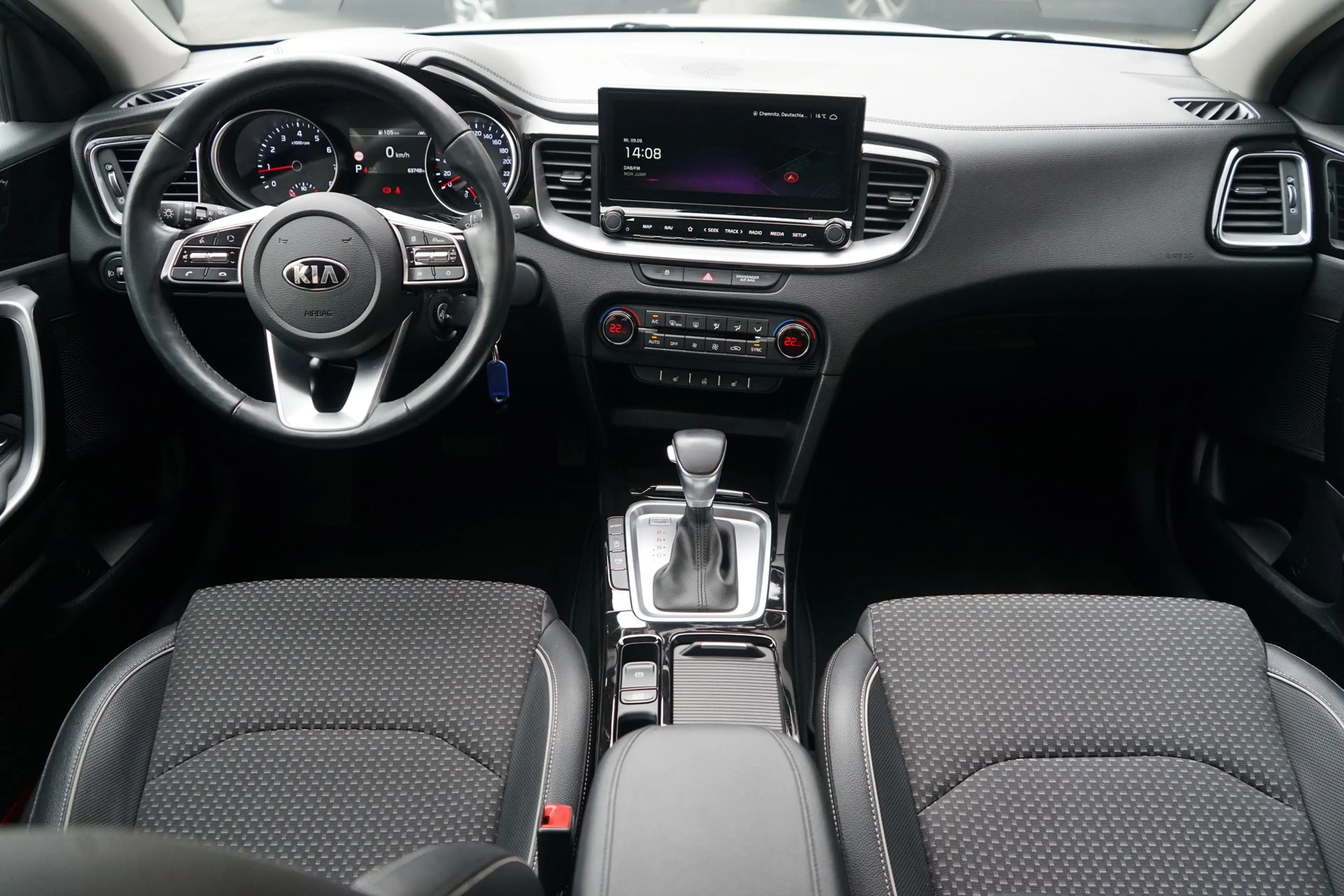 Kia XCeed 1.4 T-GDI Aut. Vision LED Navi Kamera DAB — photo 10