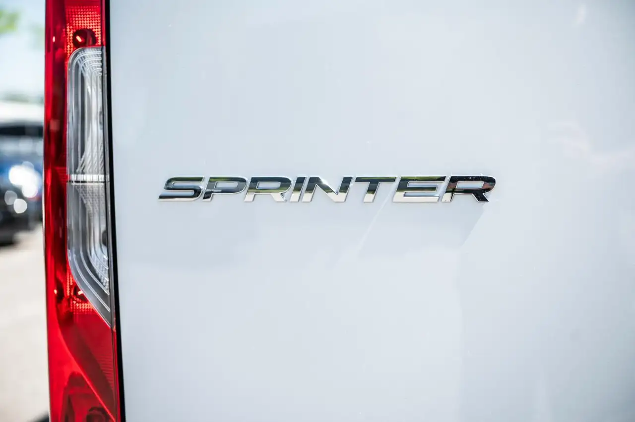 Mercedes-Benz Sprinter снимка Mercedes-Benz Sprinter