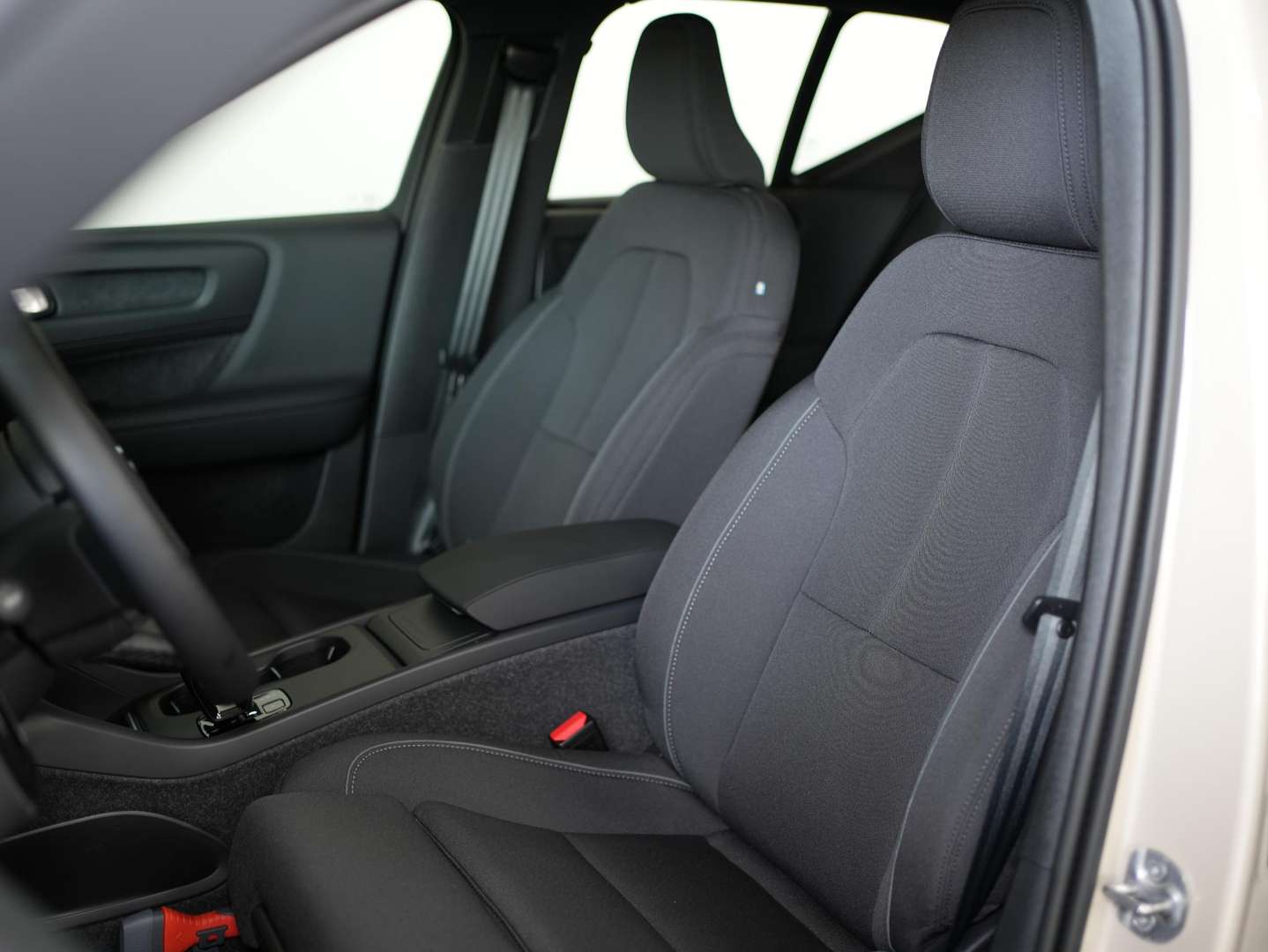 Volvo EX40 Single Motor Plus 70 KWh - 2025 - Joinsteer - #15