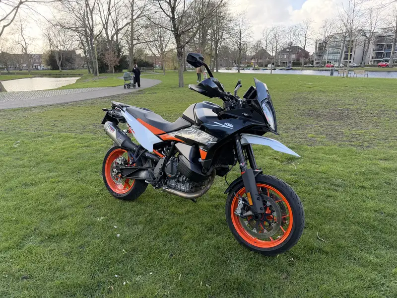 KTM 890 SMT
