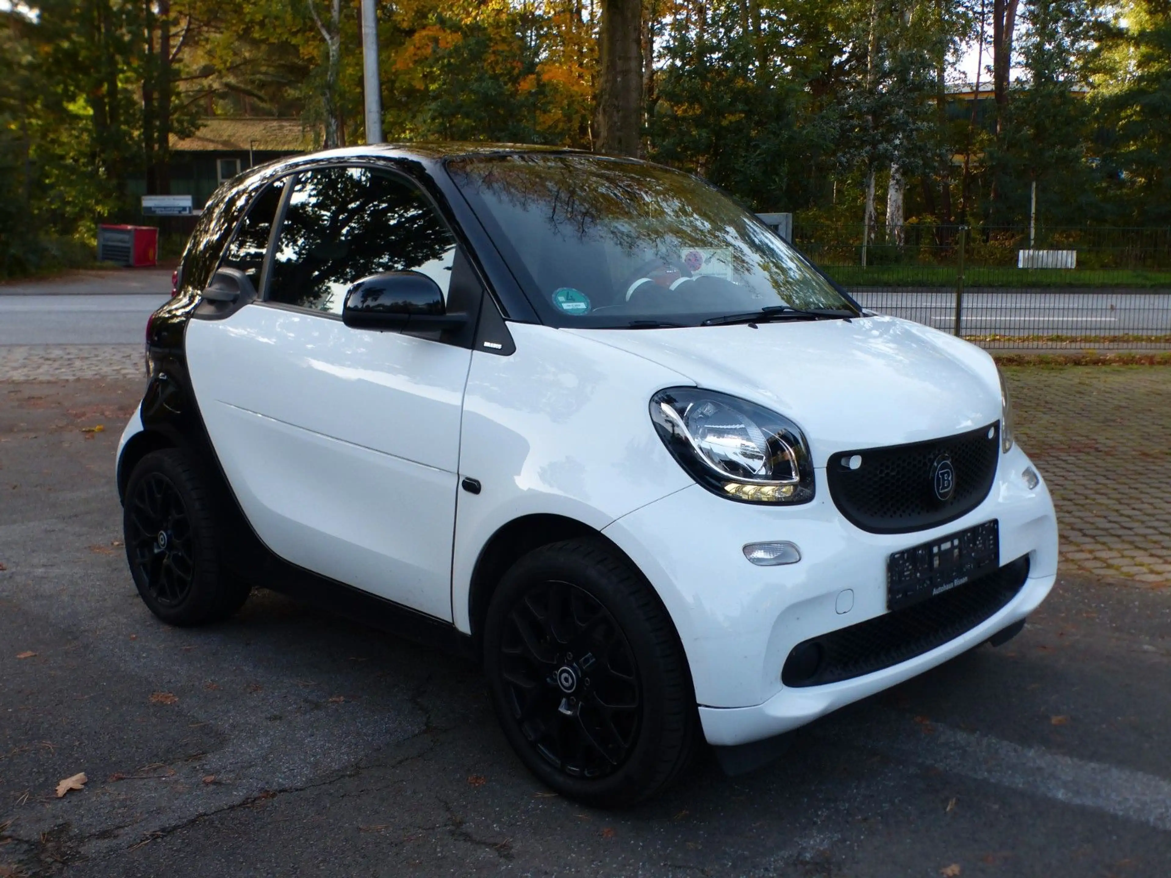 smart forTwo Fortwo 1.0 Passion Panorama Navi Brabus Klima 8f — photo 3