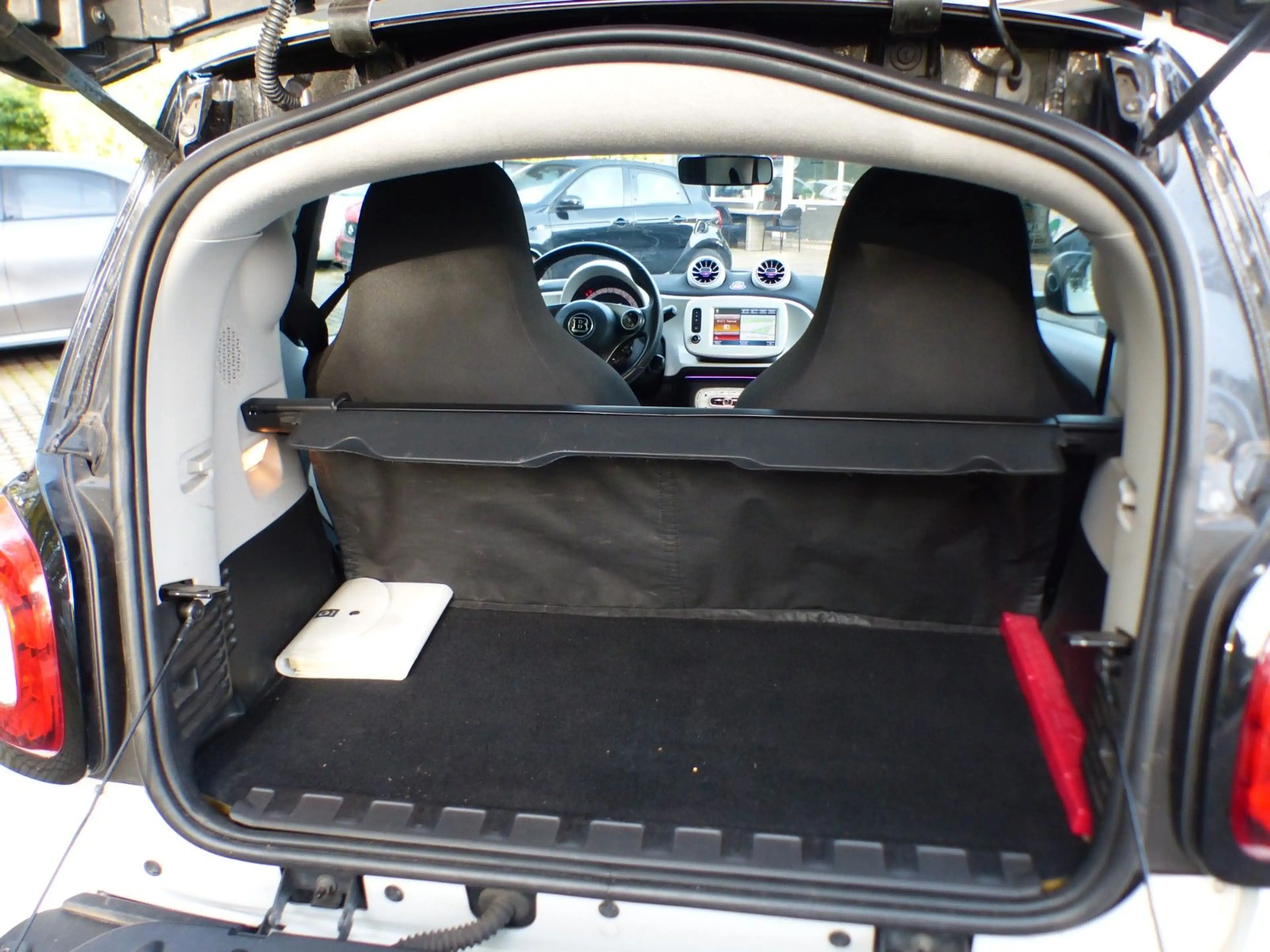 smart forTwo Fortwo 1.0 Passion Panorama Navi Brabus Klima 8f — photo 12