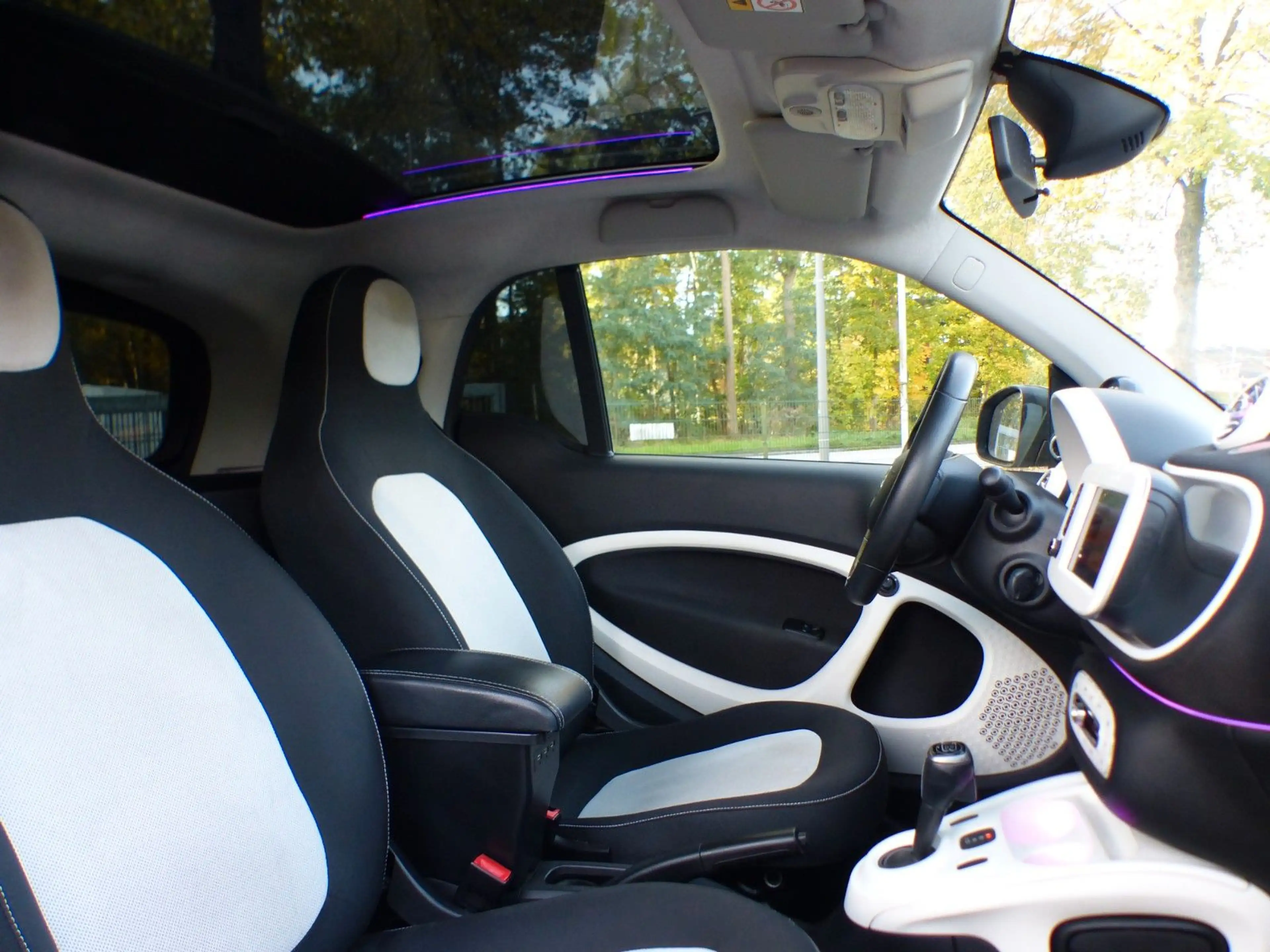 smart forTwo Fortwo 1.0 Passion Panorama Navi Brabus Klima 8f — photo 11