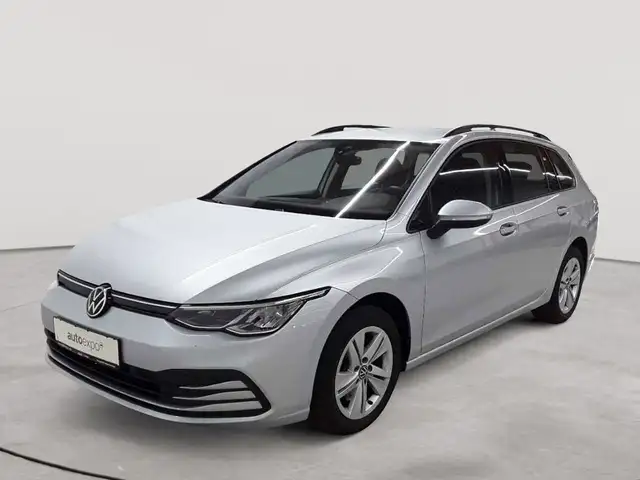 Volkswagen Golf view 2