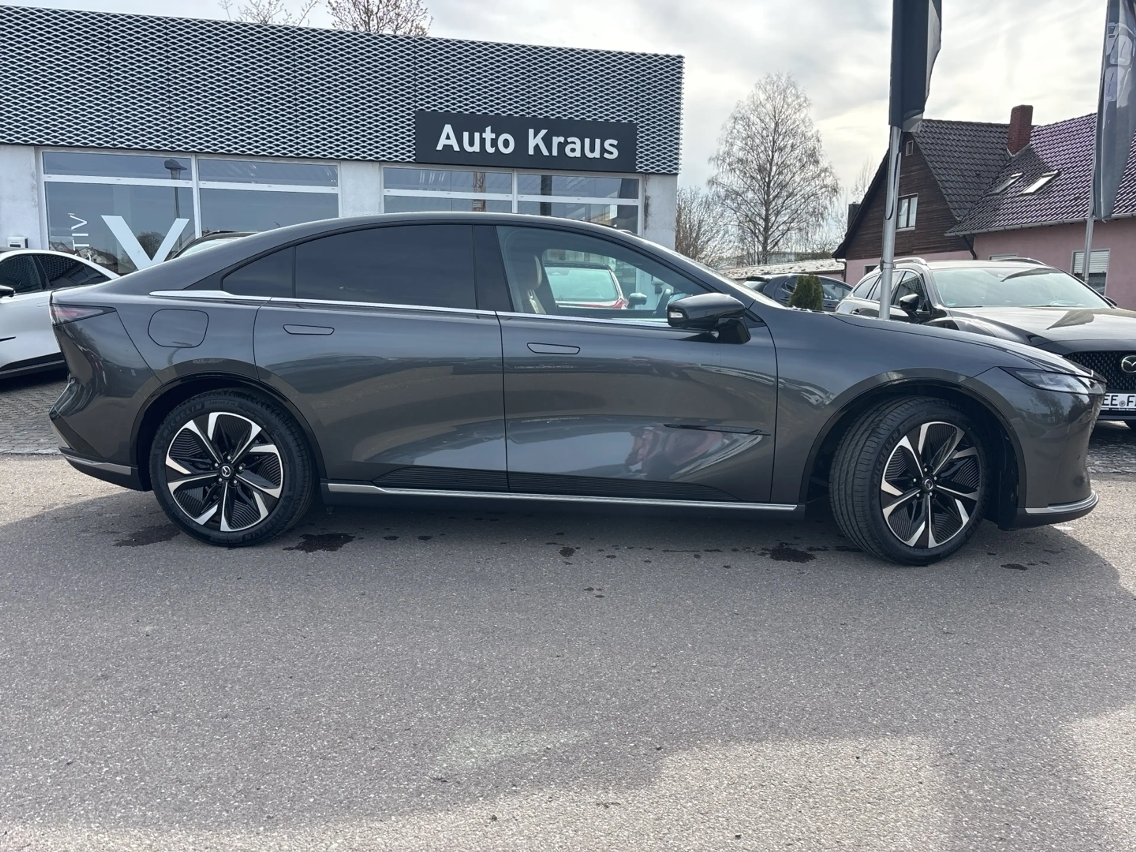 Mazda 6e EV 258 RWD TAKUMI PLUS — photo 3