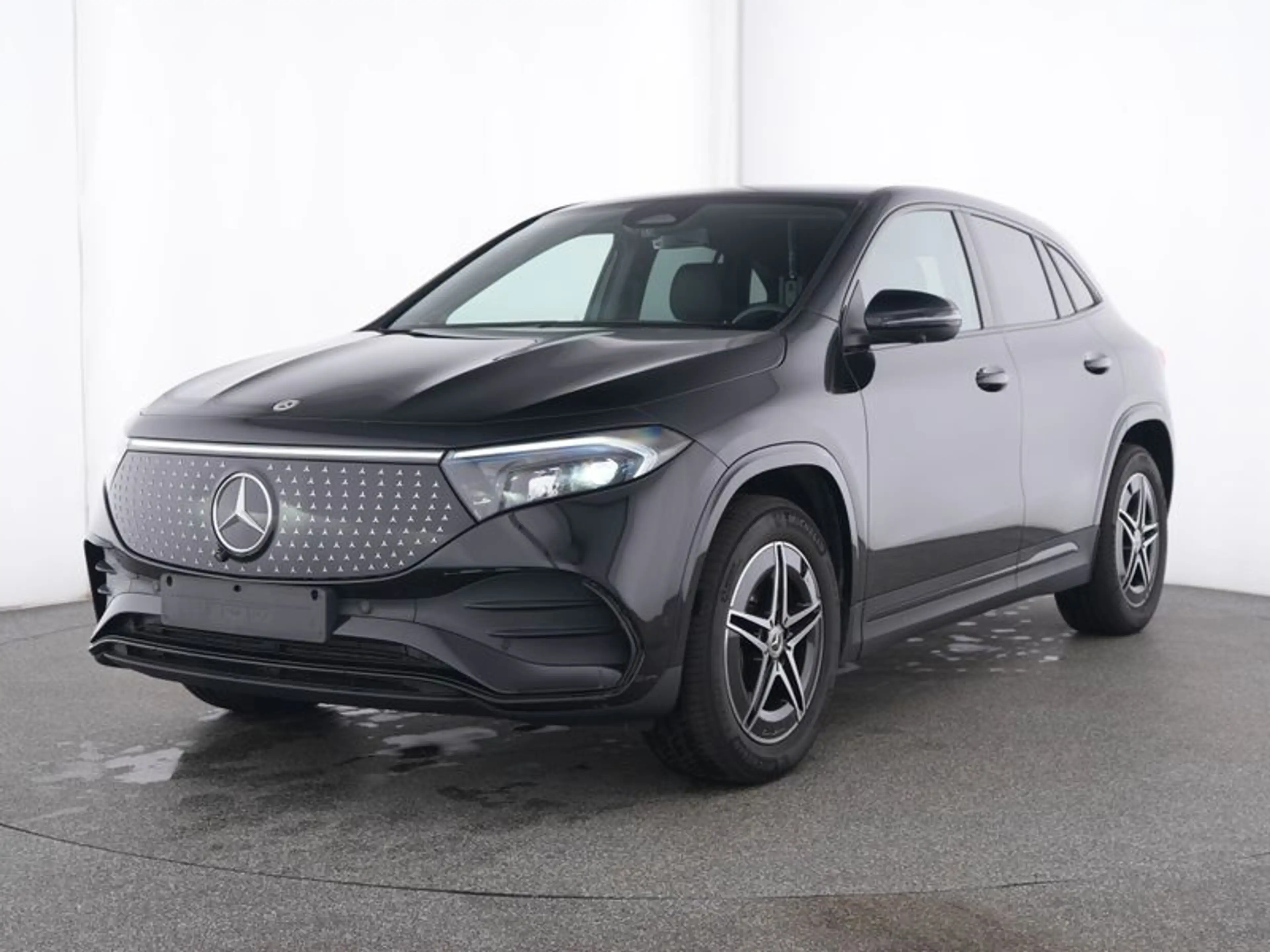 Mercedes-Benz EQA 250+ AMG+BURM+NIGHT+TOTW+AMBIENTE+360+STDHZ — photo 2