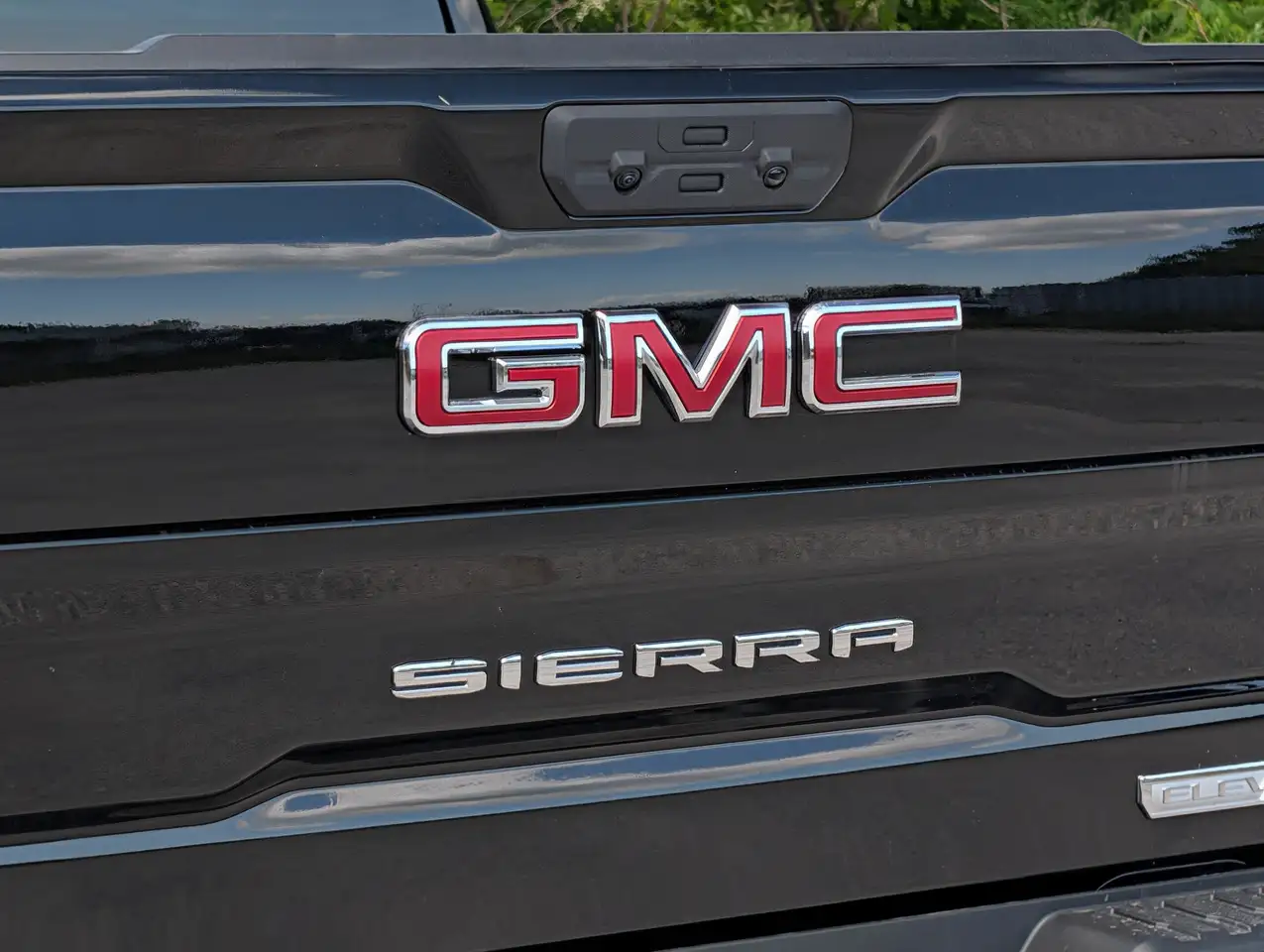 GMC Sierra 1500 снимка GMC Sierra 1500