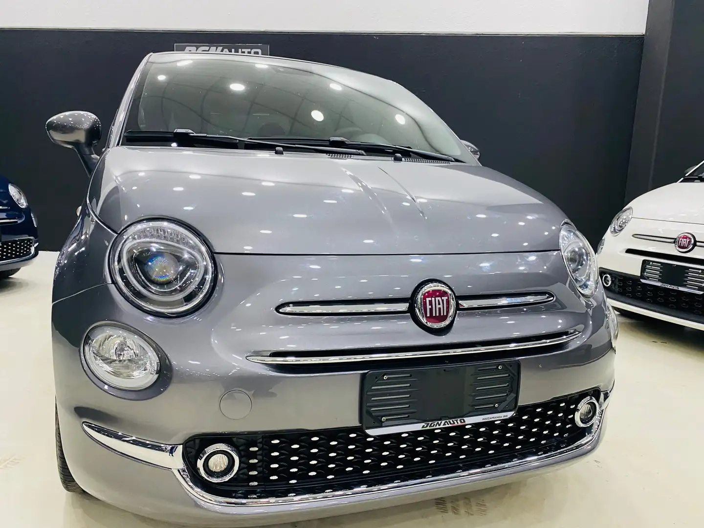 Fiat 500 500 1.0 hybrid Dolcevita Web Edition 70cv Grijs - 1