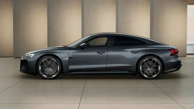 Audi E-Tron GT view 3