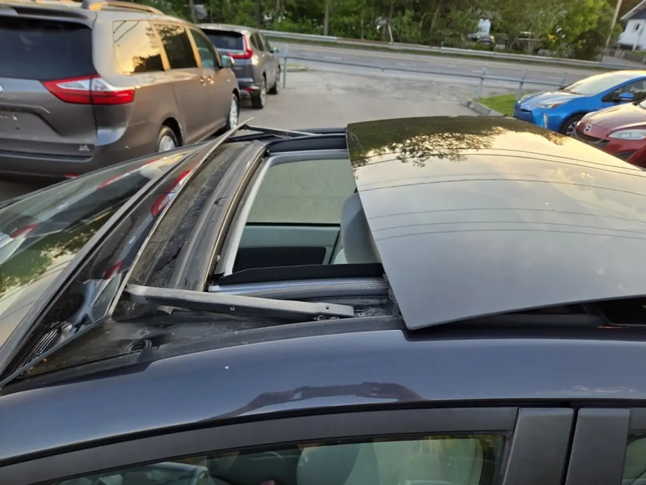 Toyota Prius снимка Toyota Prius