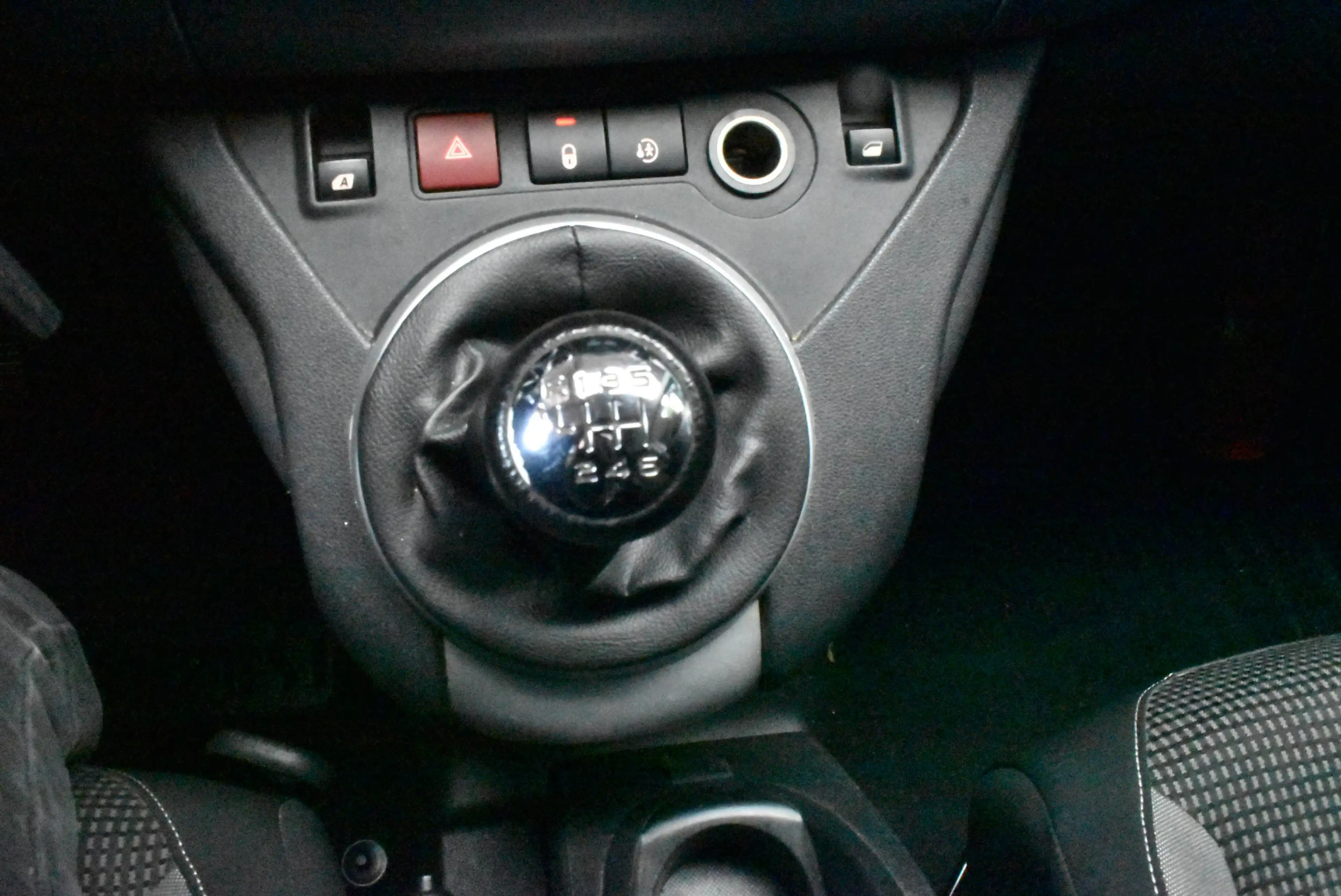 Peugeot Partner Tepee Outdoor 1.6 BlueHDi Airco/GPS/CarPlay/Pano — photo 11
