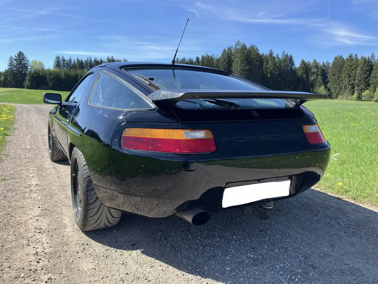 Porsche 928 S 4 Automatik AHK, H-Kennzeichen, foto 3