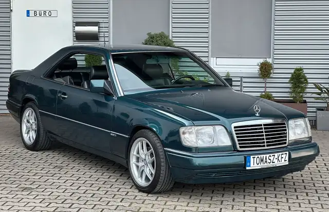 Mercedes-Benz 320 Coupe Automat*SportsLine*Leder*AC*TÜV NEU