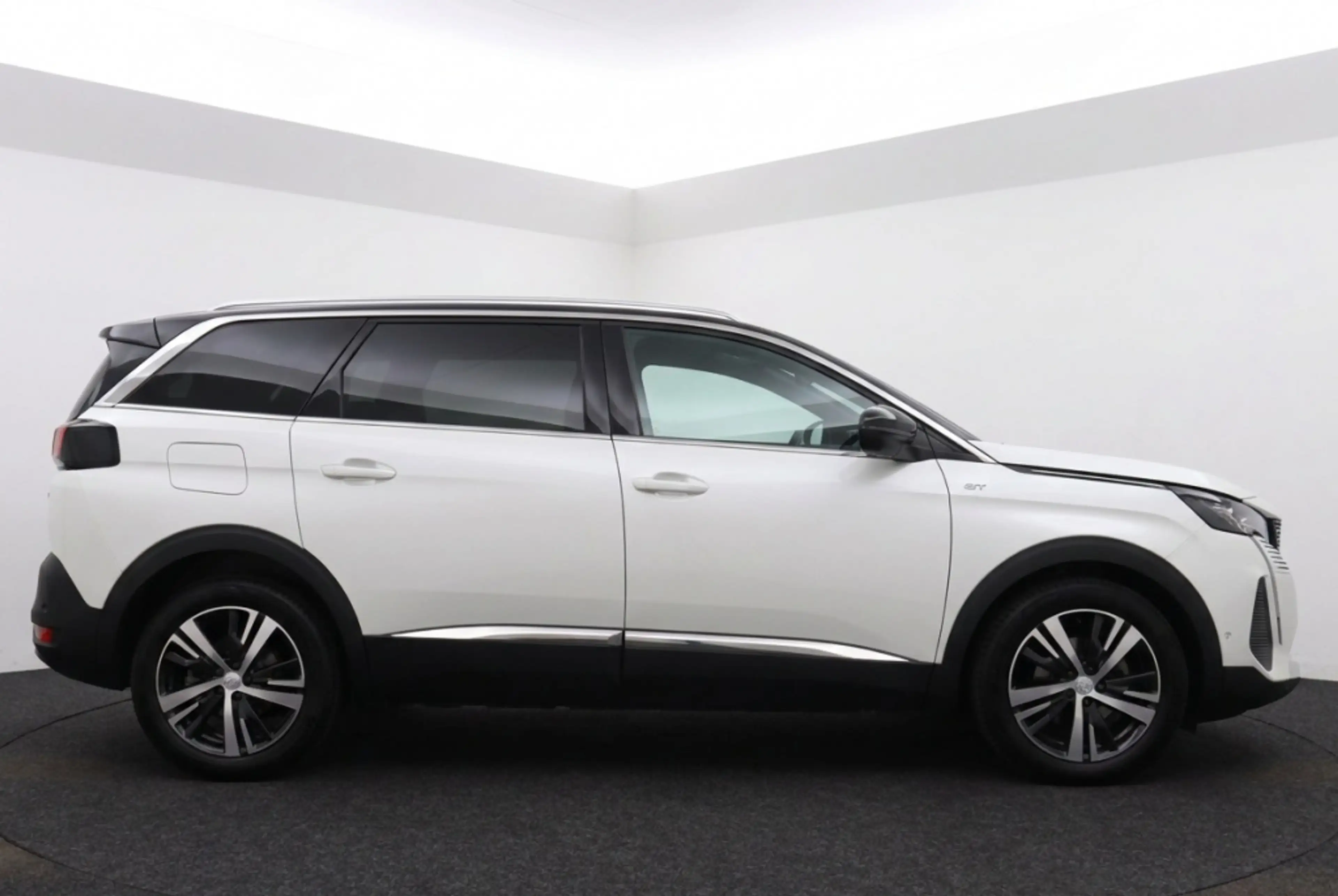 Peugeot 5008 1.2 Hybrid 145 GT 7 persoons | Massagestoelen | Me — photo 6
