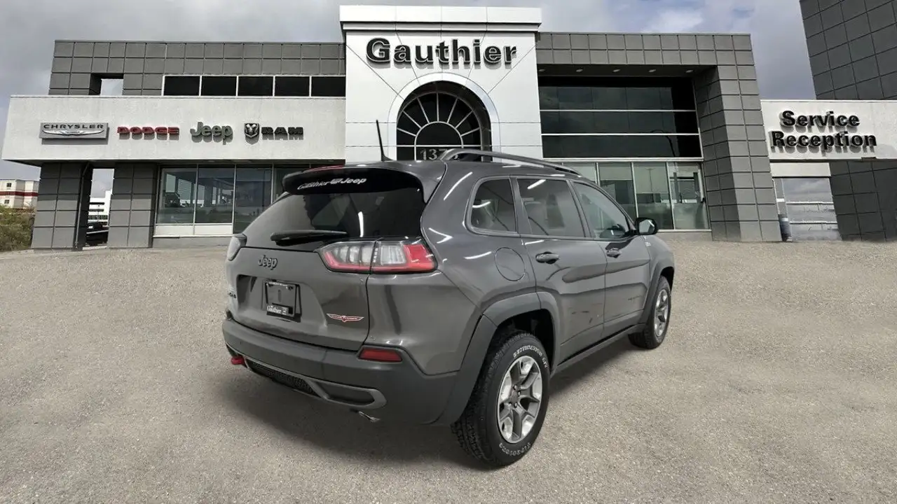 Jeep Cherokee снимка Jeep Cherokee