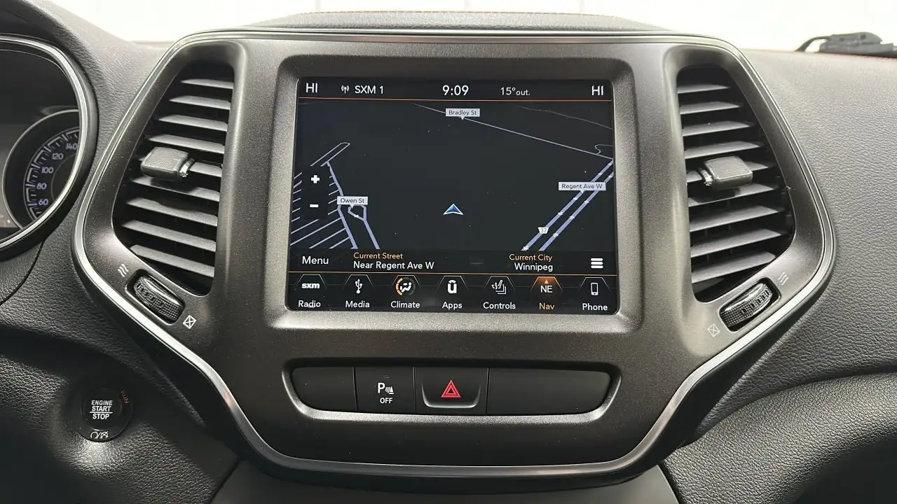 Jeep Cherokee снимка Jeep Cherokee