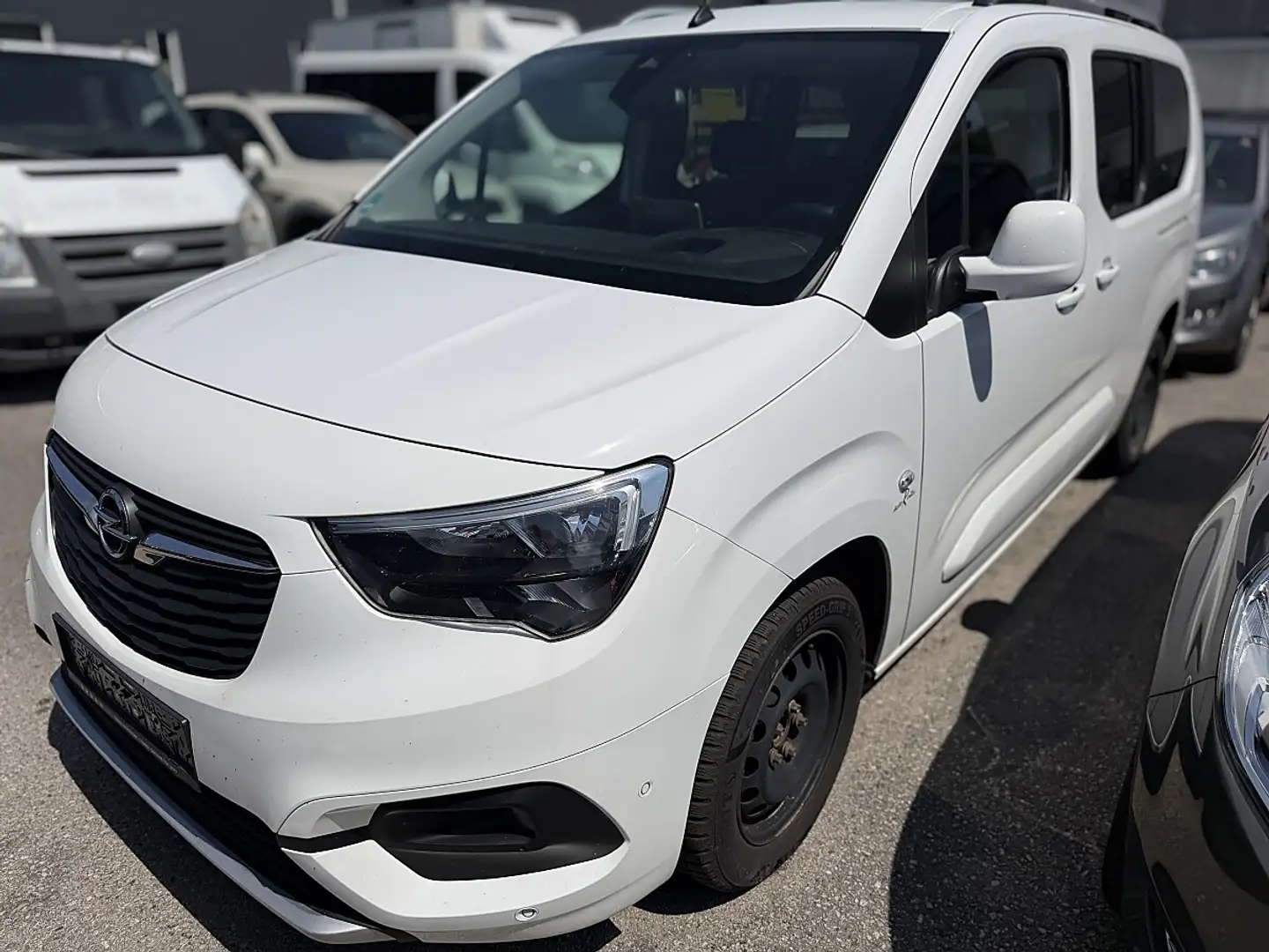 Opel Combo Life 1,5 CDTI . XL Aut. ***7 Sitzer*** Weiß - 1