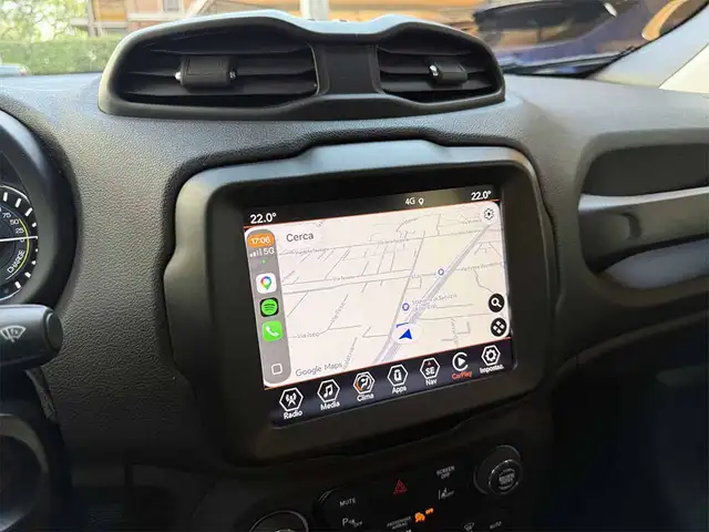 Jeep Renegade view 19