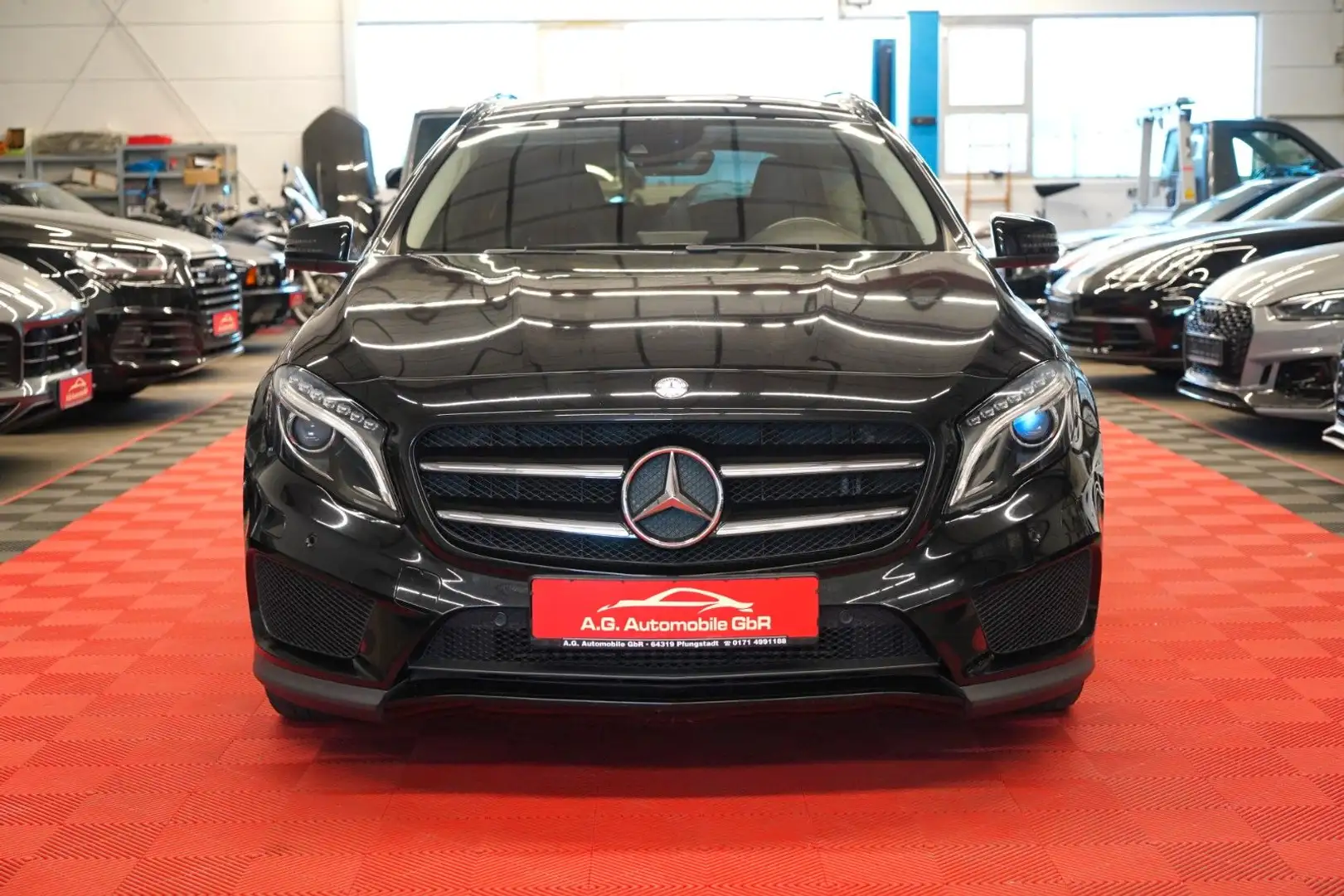 Mercedes-Benz GLA 250 7G AMG Bi-Xenon*Navi*Rückfahrkamera* Schwarz - 2