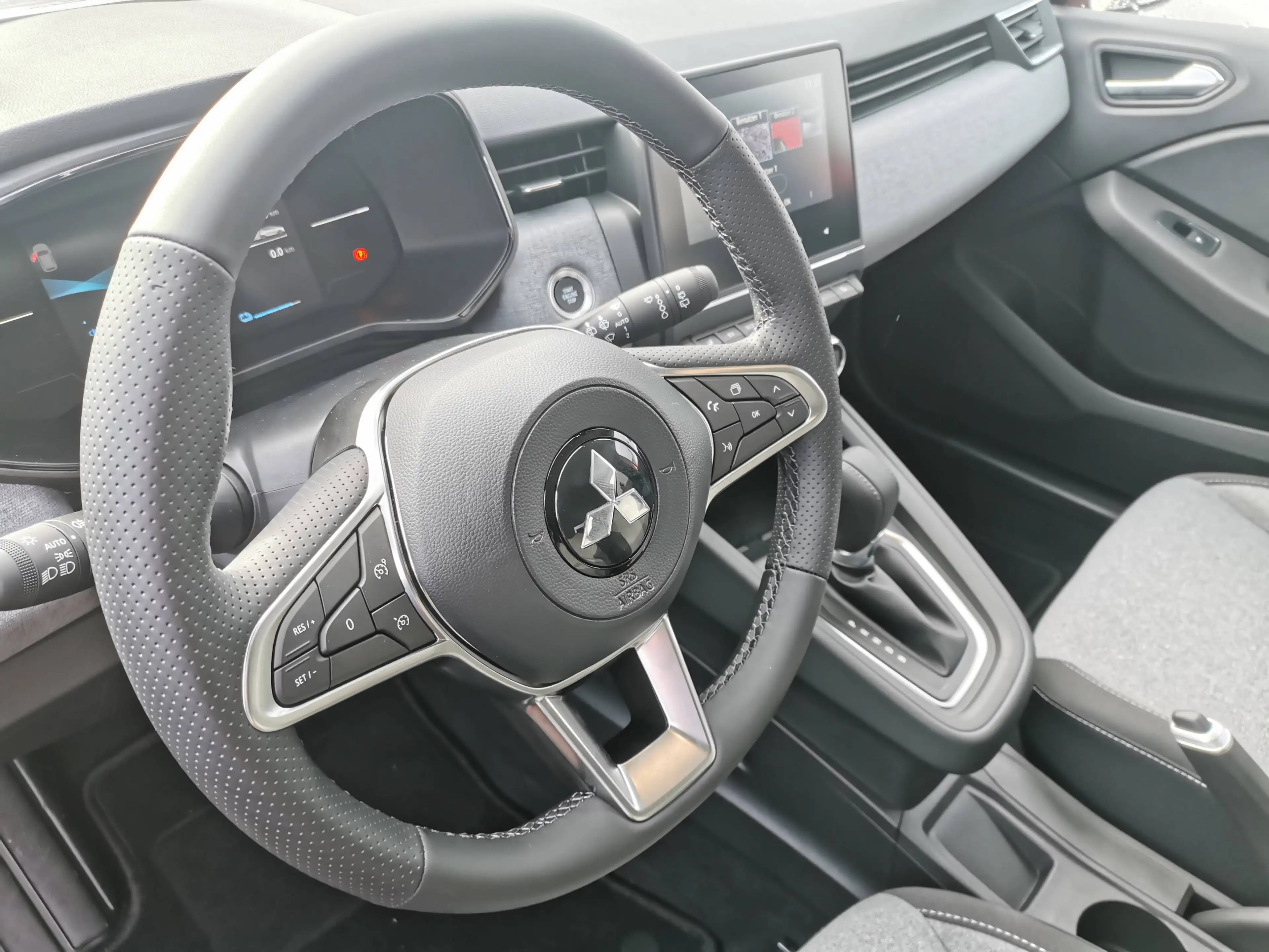 Mitsubishi Colt PLUS 1.6 Hybrid - Garantie bis 05/2030 — photo 9