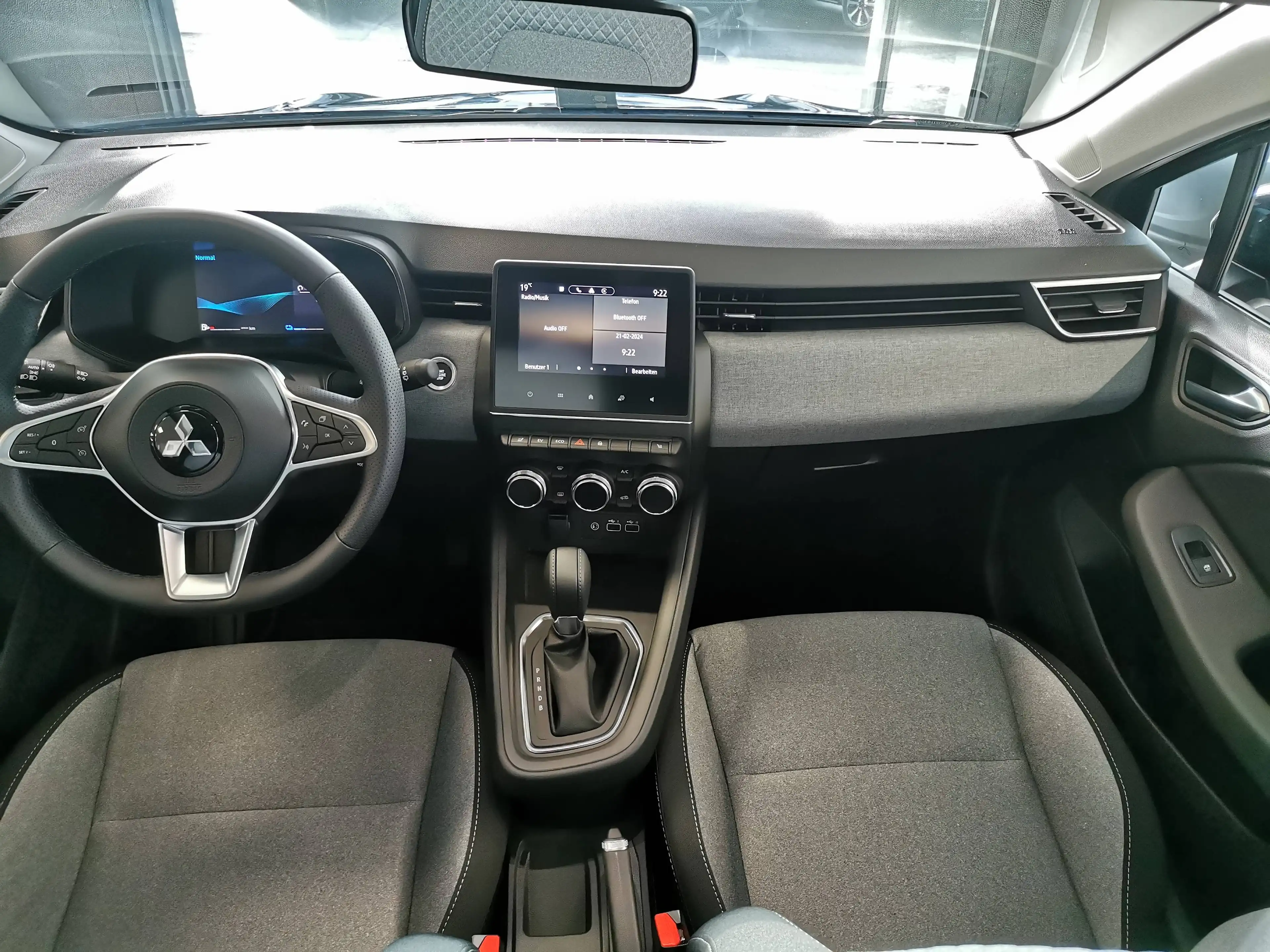 Mitsubishi Colt PLUS 1.6 Hybrid - Garantie bis 05/2030 — photo 14