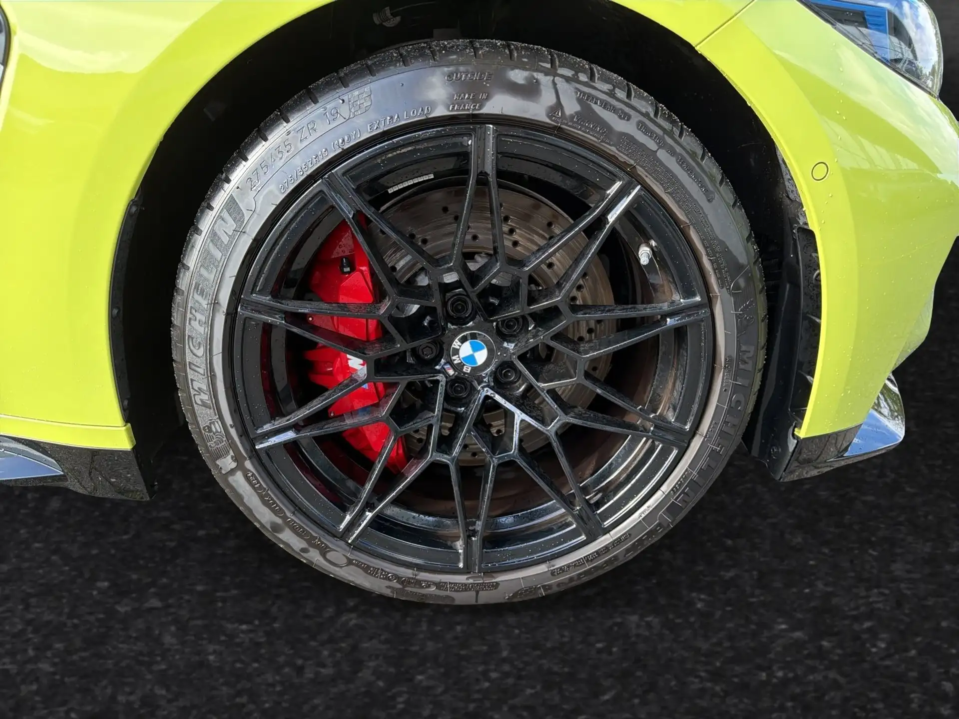BMW M3 Touring 2025 노랑 사진 4