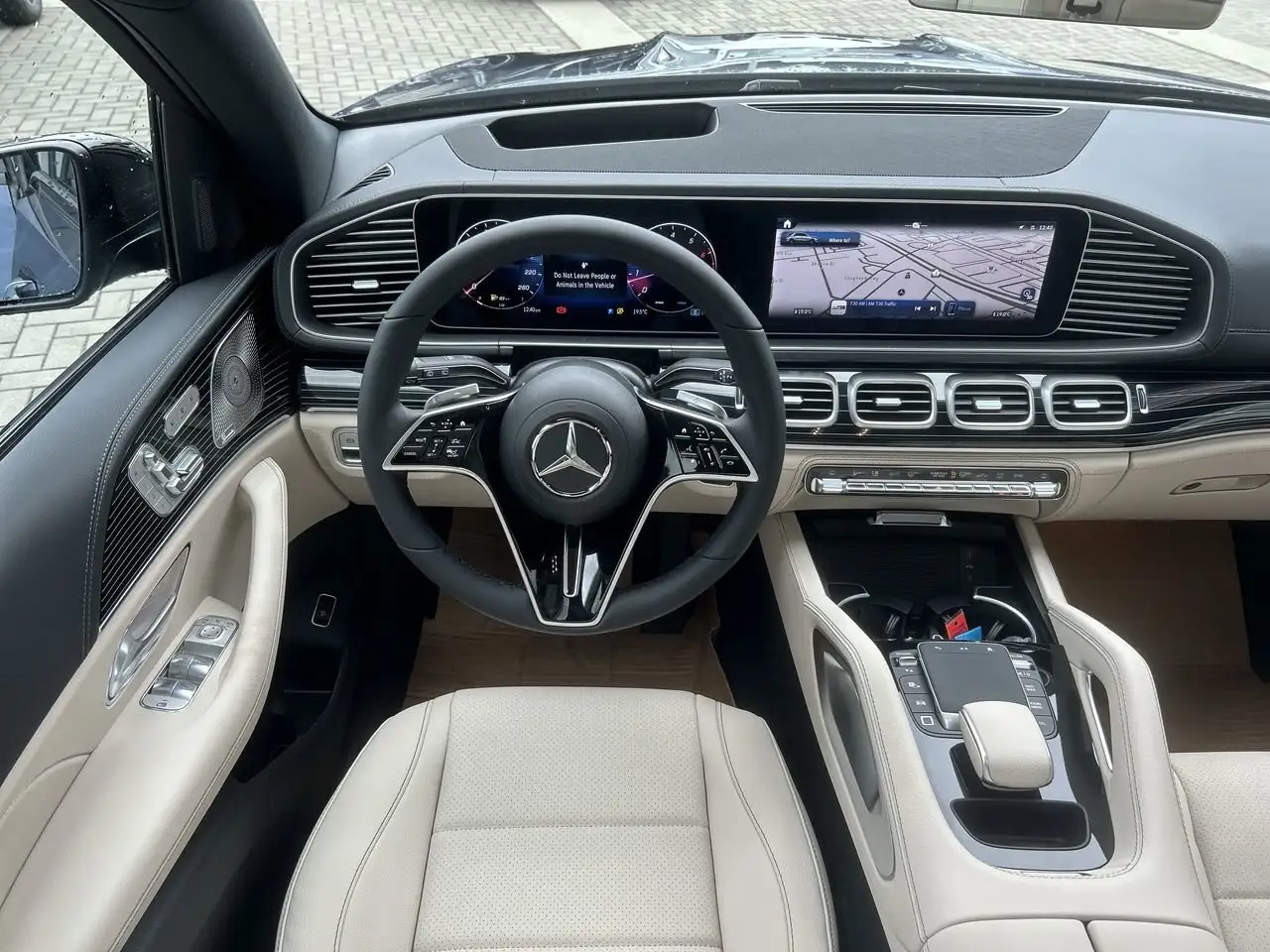 Mercedes-Benz GLE снимка Mercedes-Benz GLE