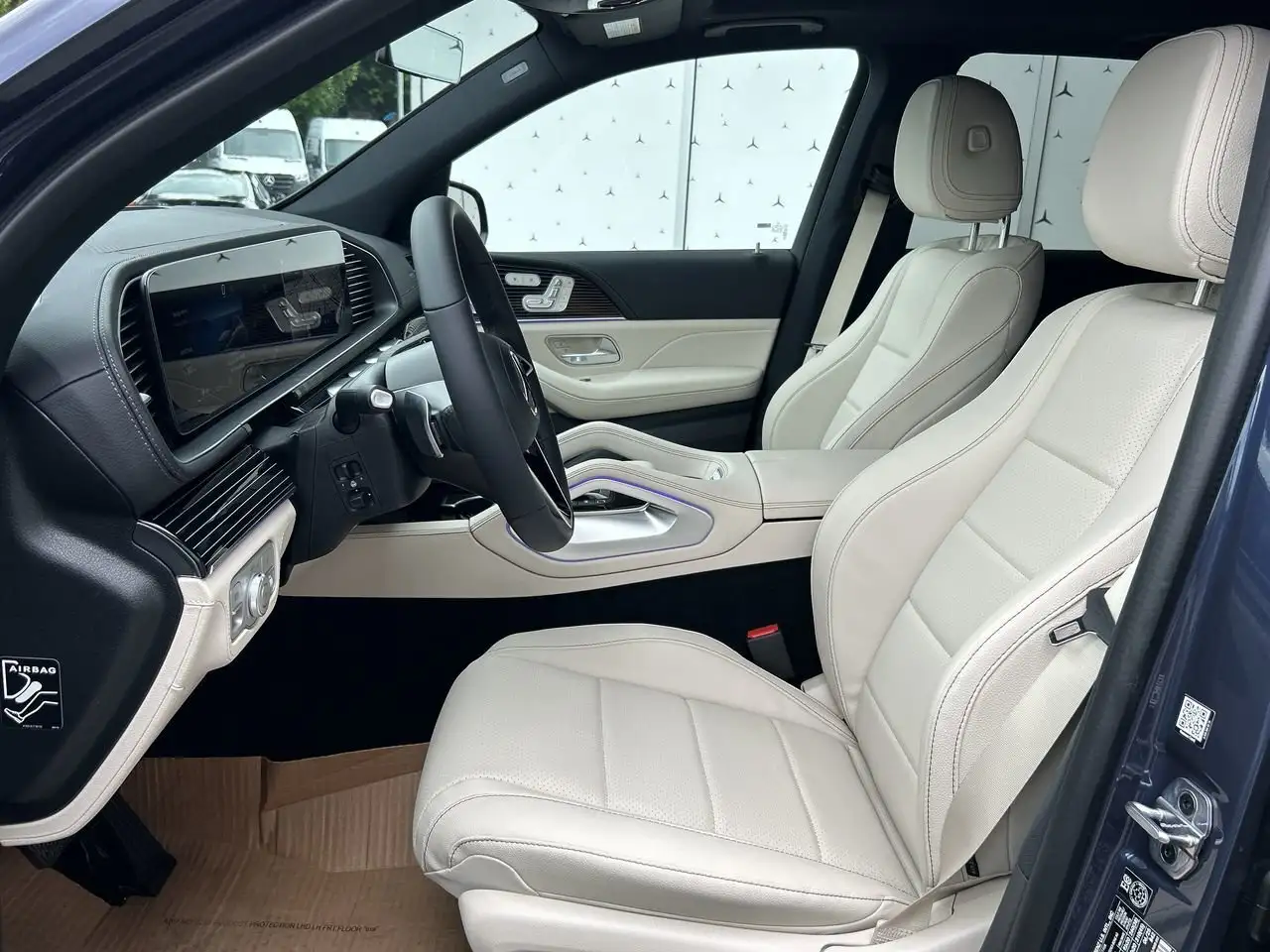 Mercedes-Benz GLE снимка Mercedes-Benz GLE