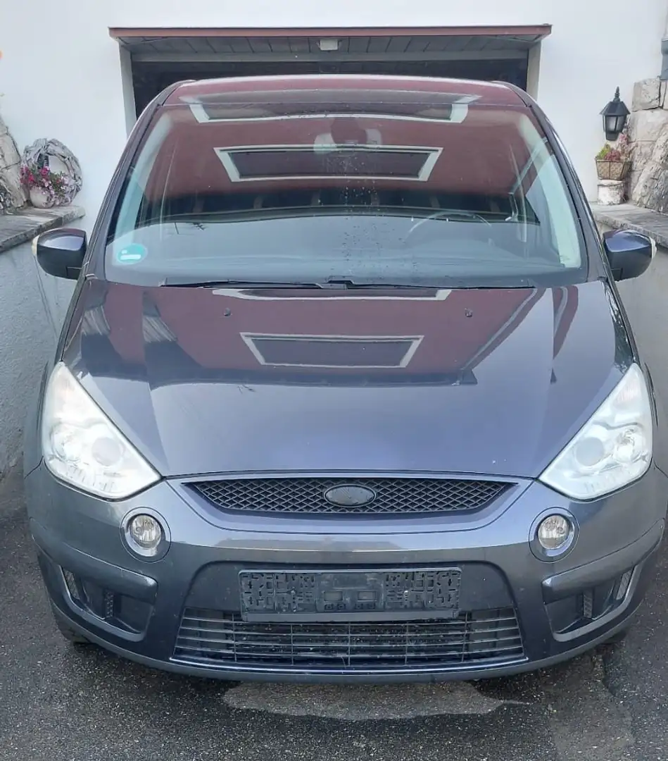 Ford S-Max S-Max 2.5 Titanium Grau - 1
