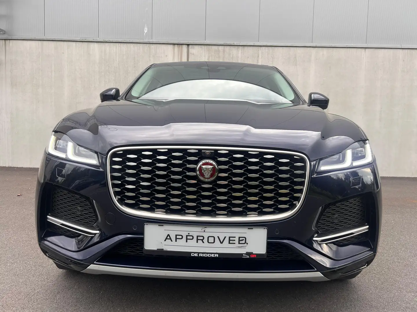 Jaguar F-Pace P250 SE Bleu - 2