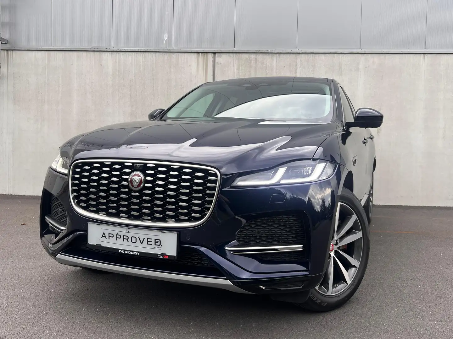 Jaguar F-Pace P250 SE Bleu - 1