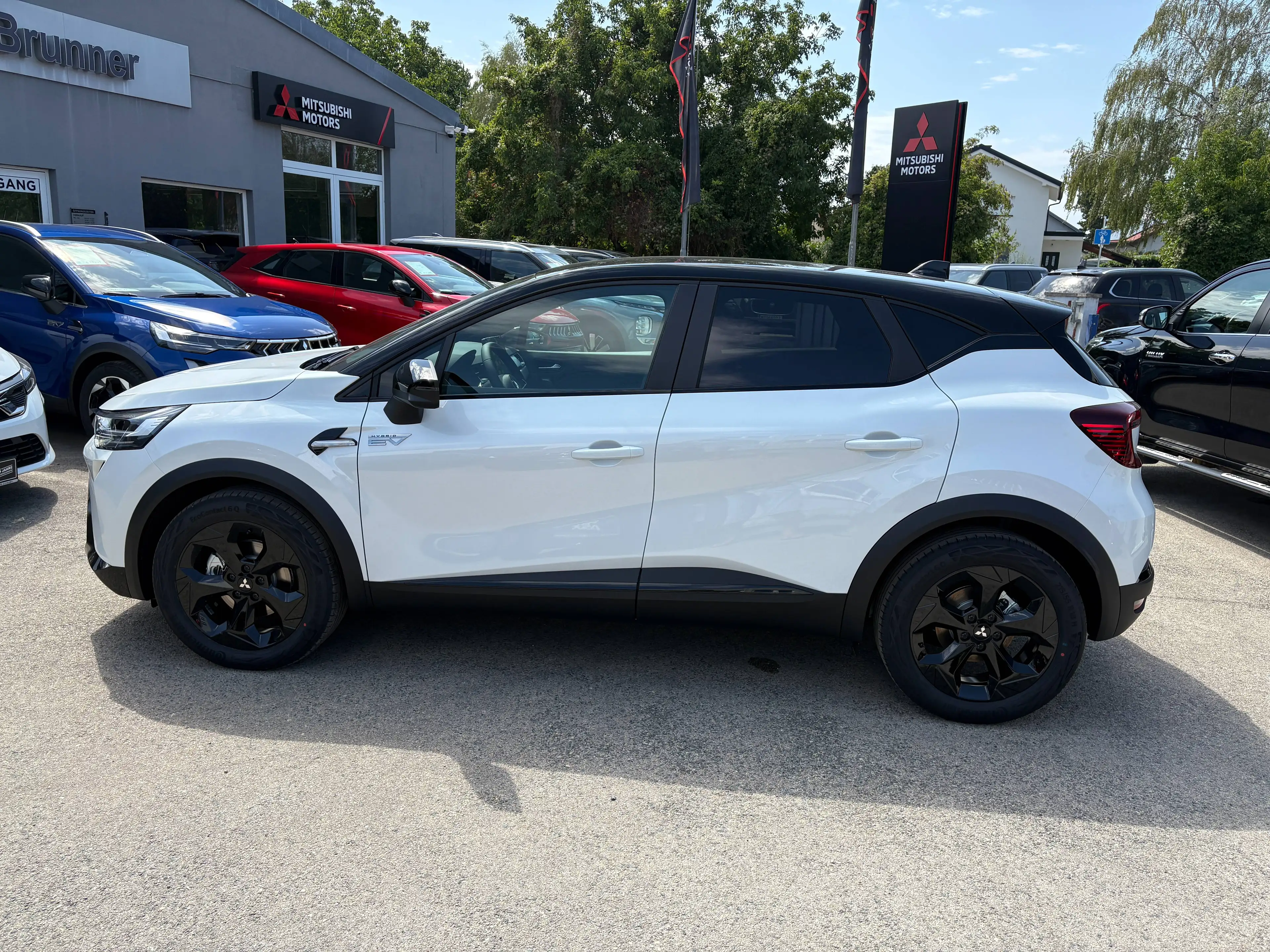 Mitsubishi ASX 1,8 HEV BlackEdition Aut./incl. Winterräder — photo 6