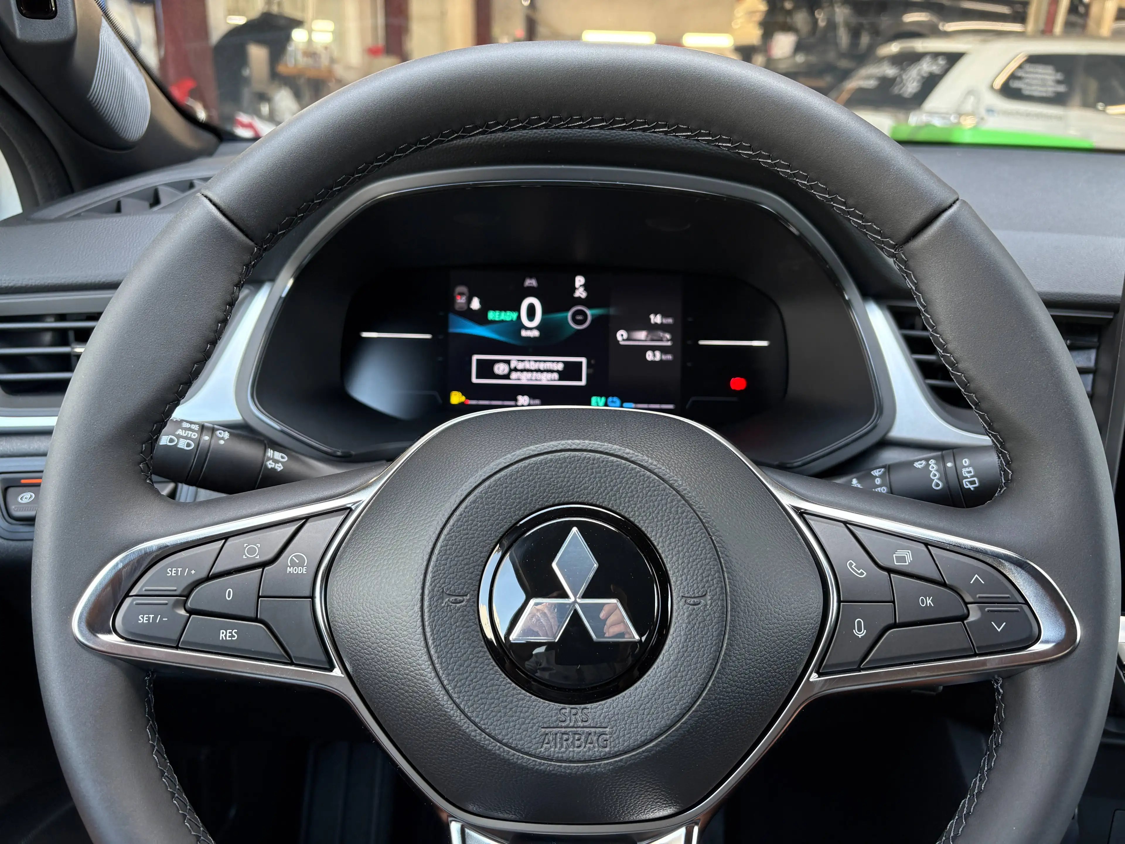 Mitsubishi ASX 1,8 HEV BlackEdition Aut./incl. Winterräder — photo 9