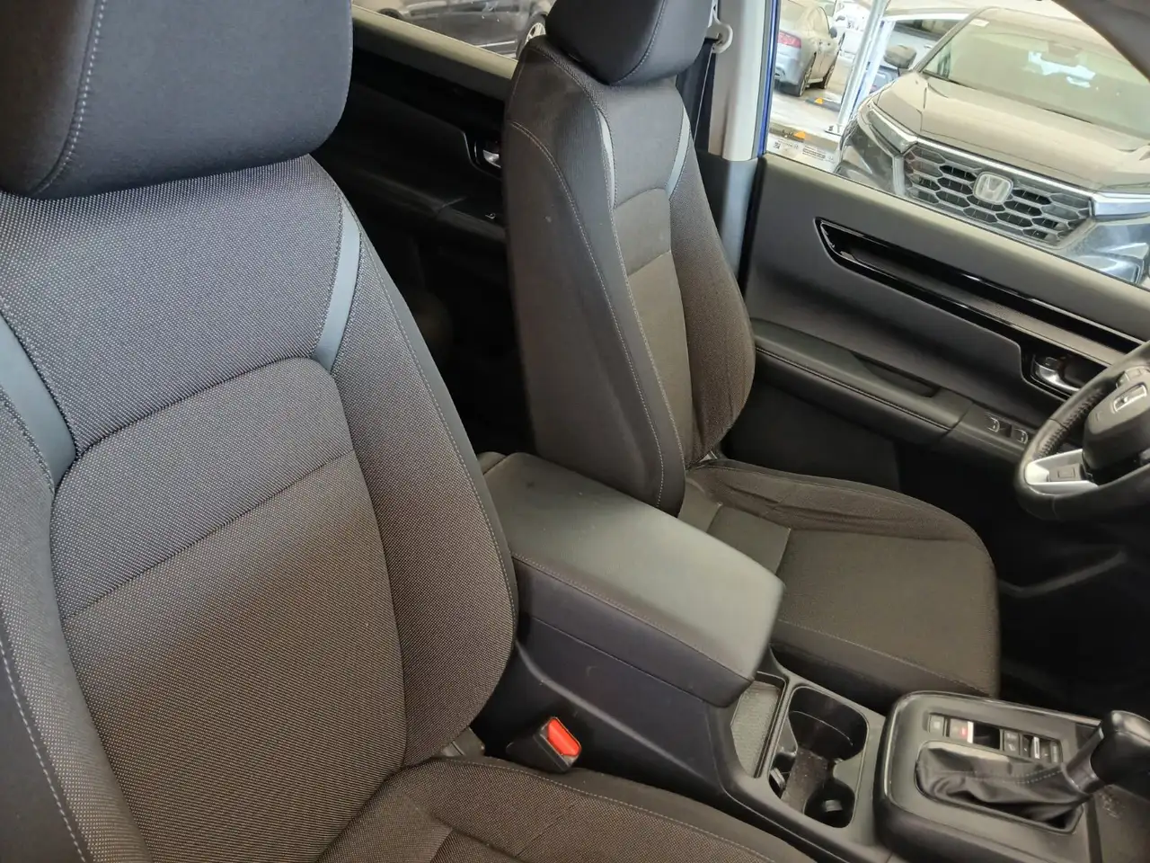 Honda CR-V снимка Honda CR-V