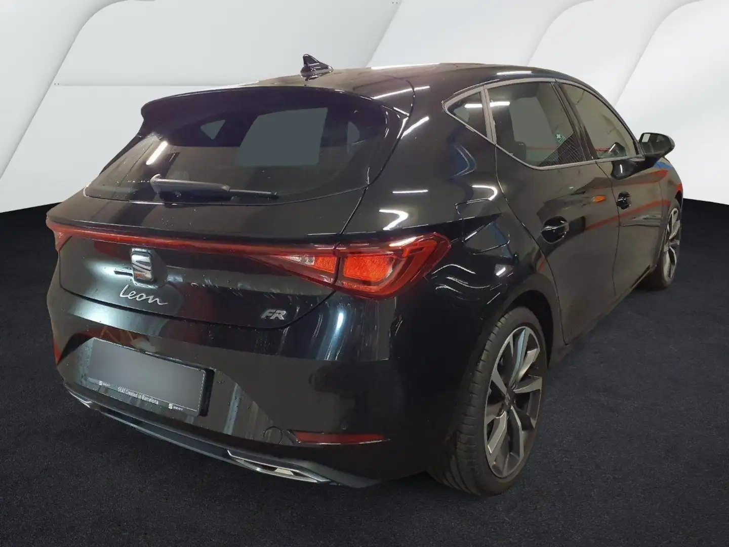 SEAT Leon FR *NAVI*KAMERA*KEYLESS*LED*SHZ*BEATS©* Schwarz - 2