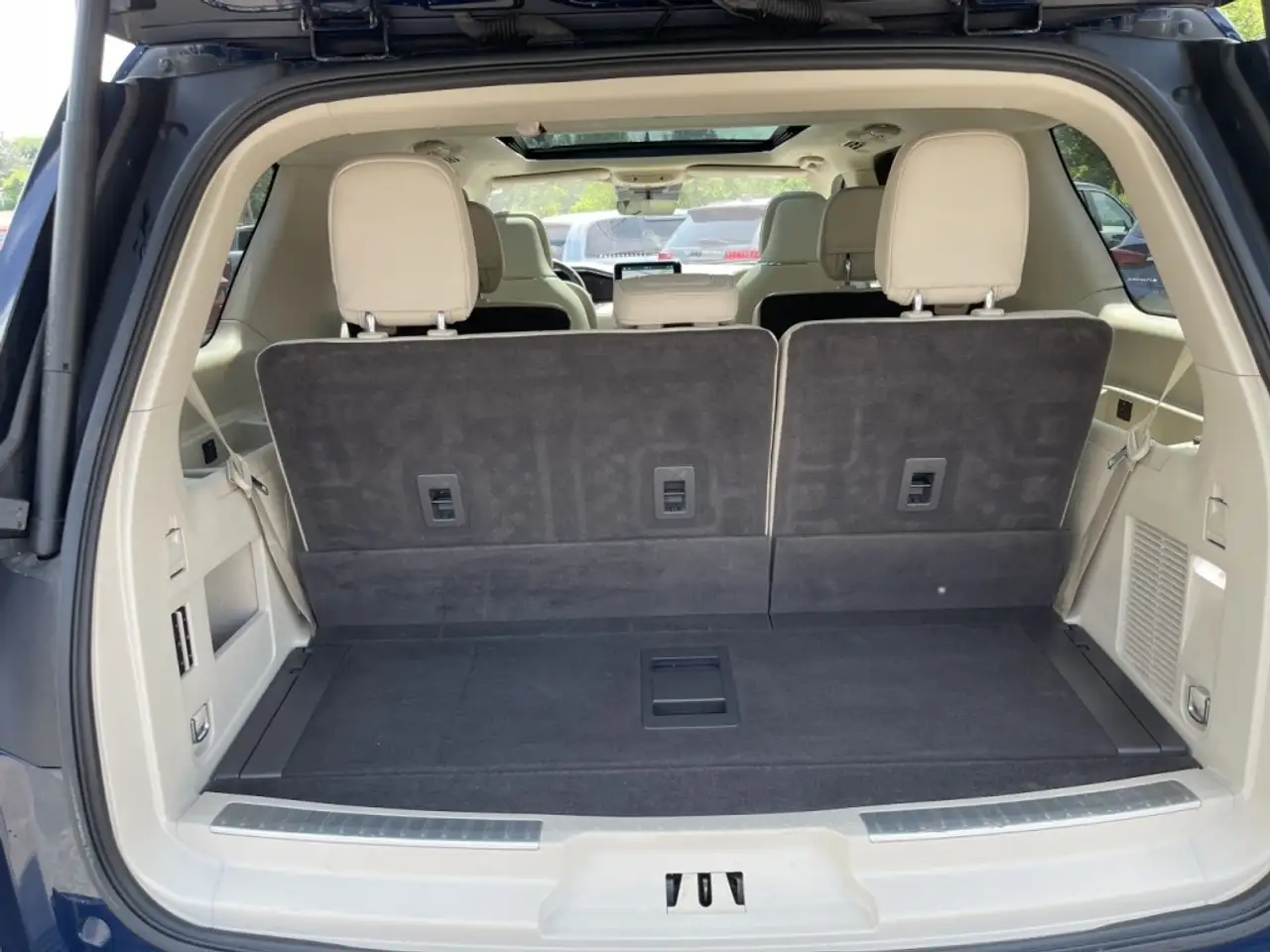 Lincoln Navigator снимка Lincoln Navigator