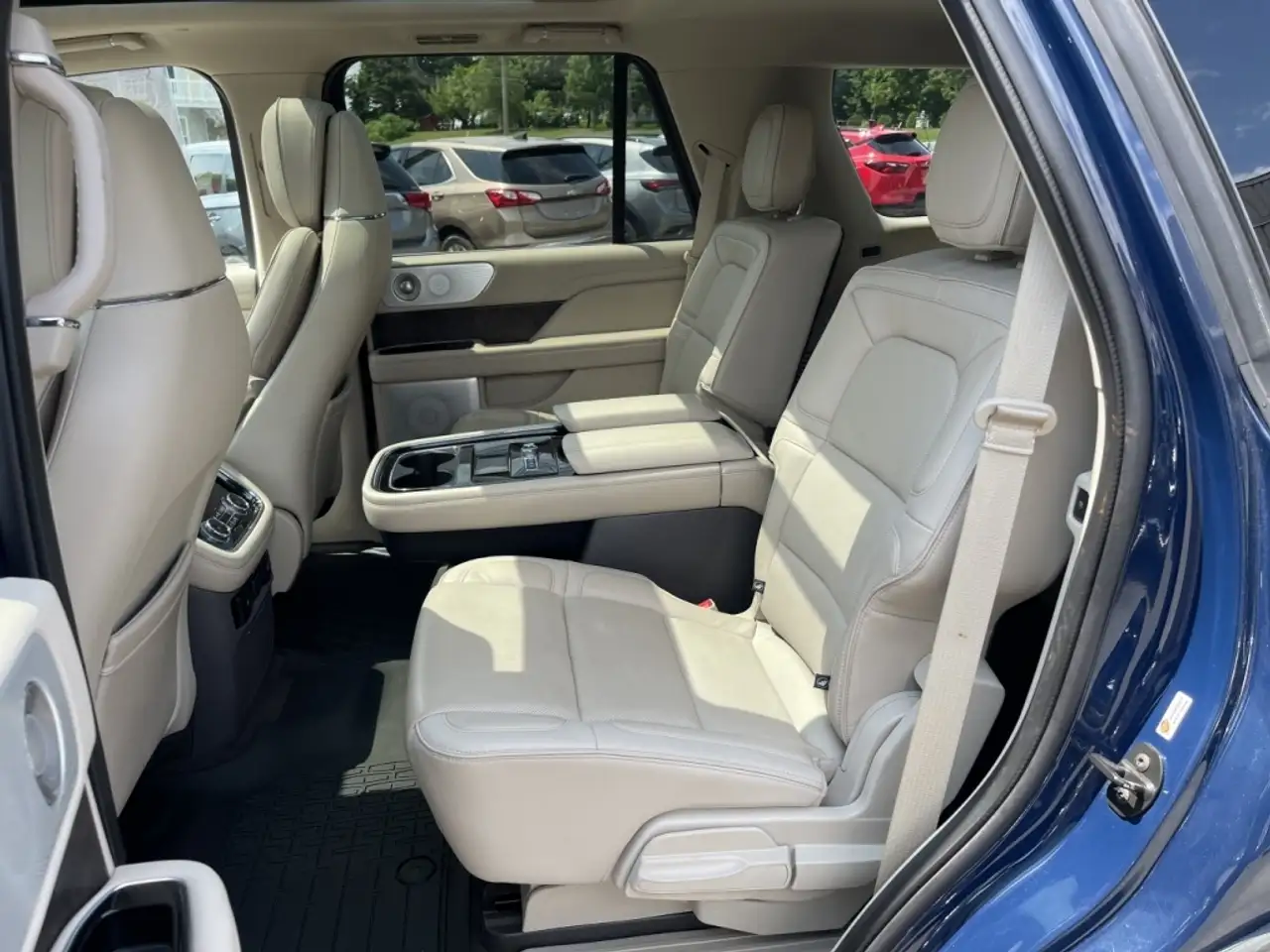 Lincoln Navigator снимка Lincoln Navigator